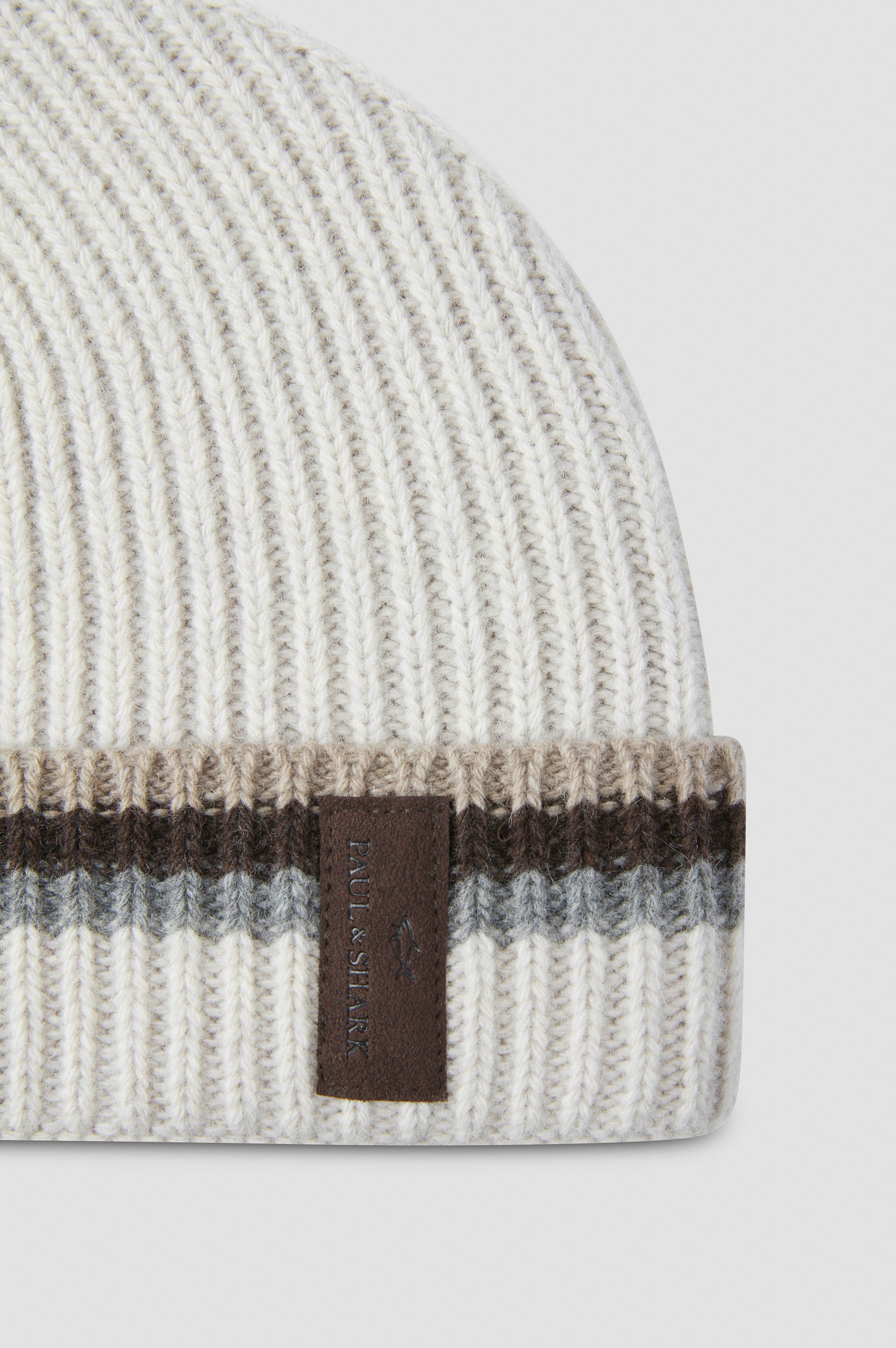 Re-Wool beanie with Alcantara® badge image number 2 Re-Wool beanie with Alcantara® badge image number 2