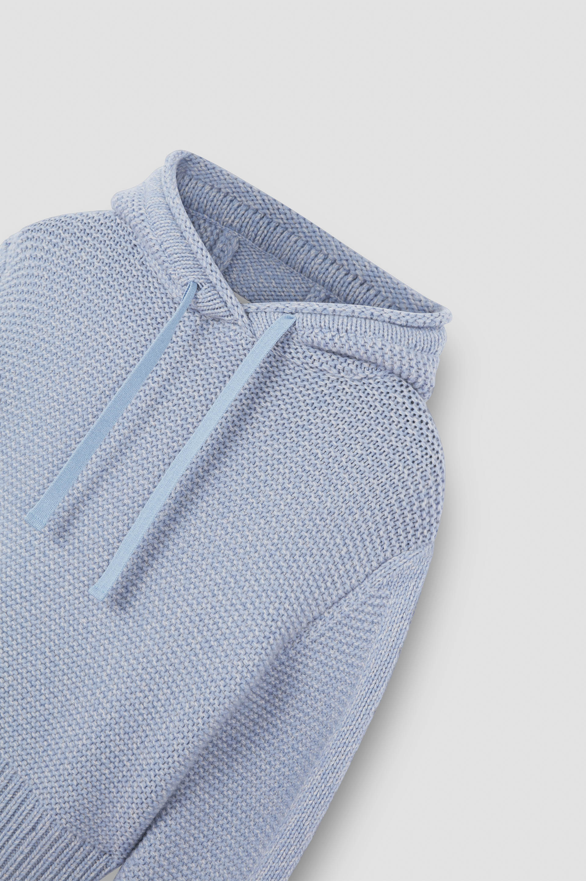 Sweatshirt en laine et cachemire image number 5 Sweatshirt en laine et cachemire image number 5