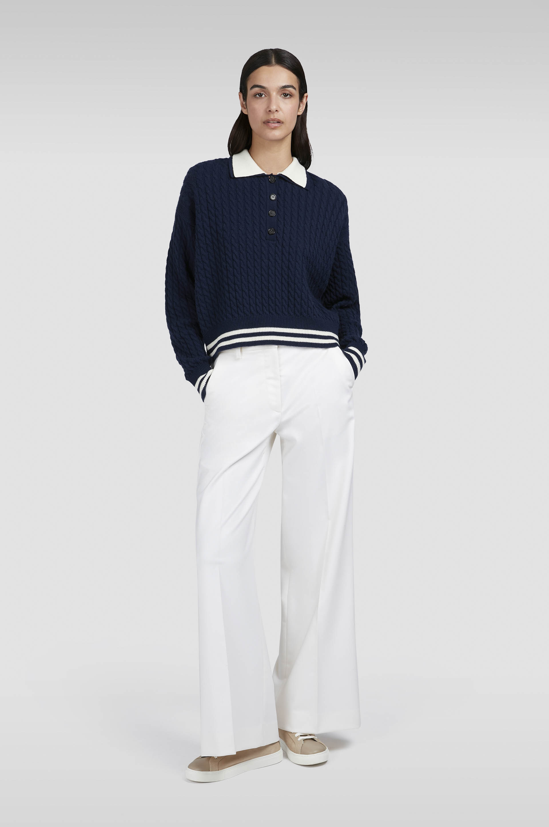 Polo in lana e cashmere image number 2 Polo in lana e cashmere image number 2