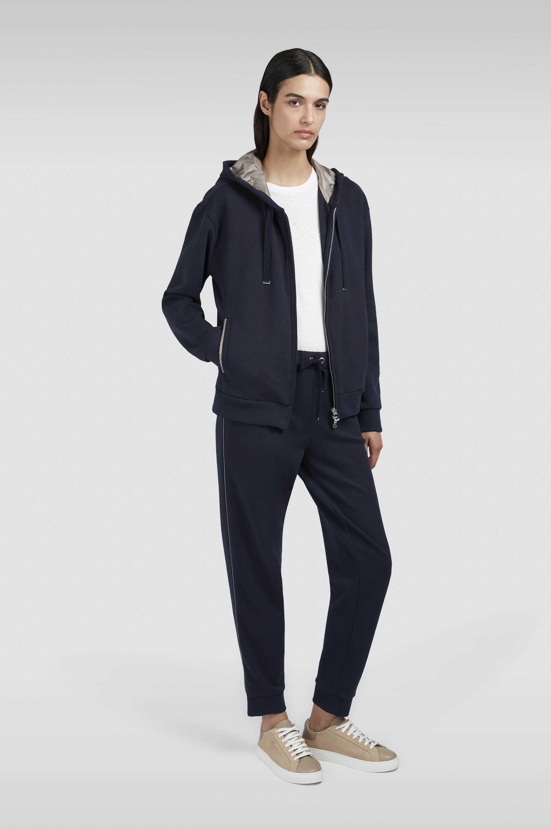 X-Soft cotton jersey t-shirt with logo embroidery image number 2 X-Soft cotton jersey t-shirt with logo embroidery image number 2