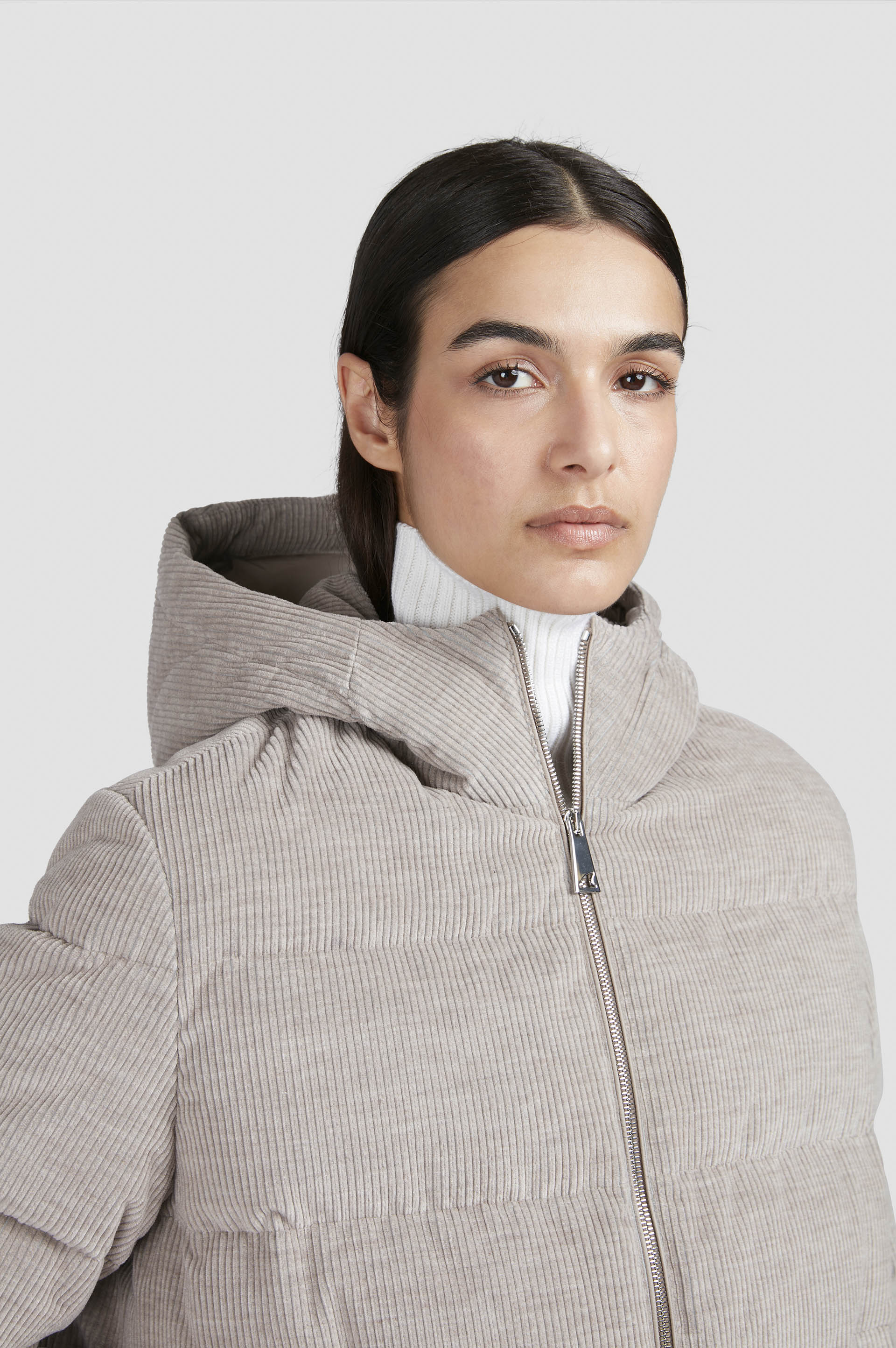 Cashmere und Baumwoll-Samtjacke image number 4 Cashmere und Baumwoll-Samtjacke image number 4