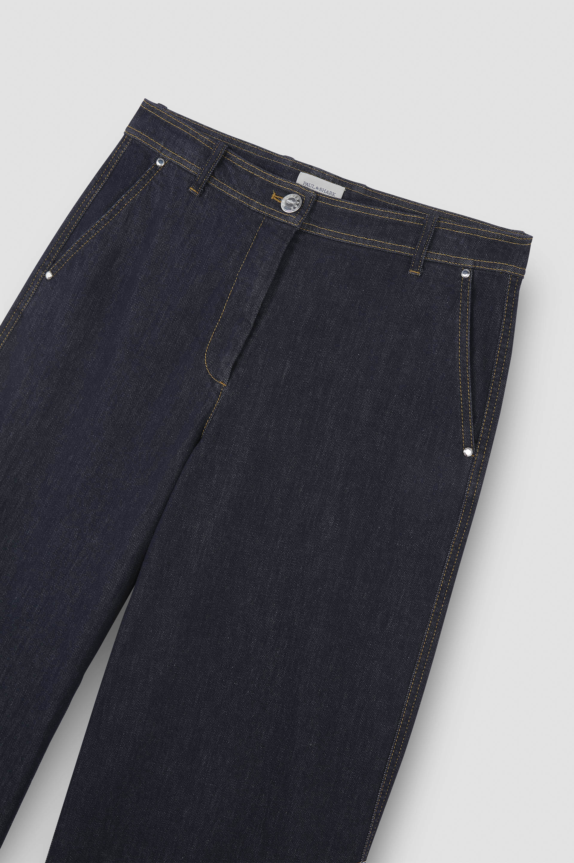 Hose aus Stretch-Baumwolle in Denim-Optik image number 5 Hose aus Stretch-Baumwolle in Denim-Optik image number 5