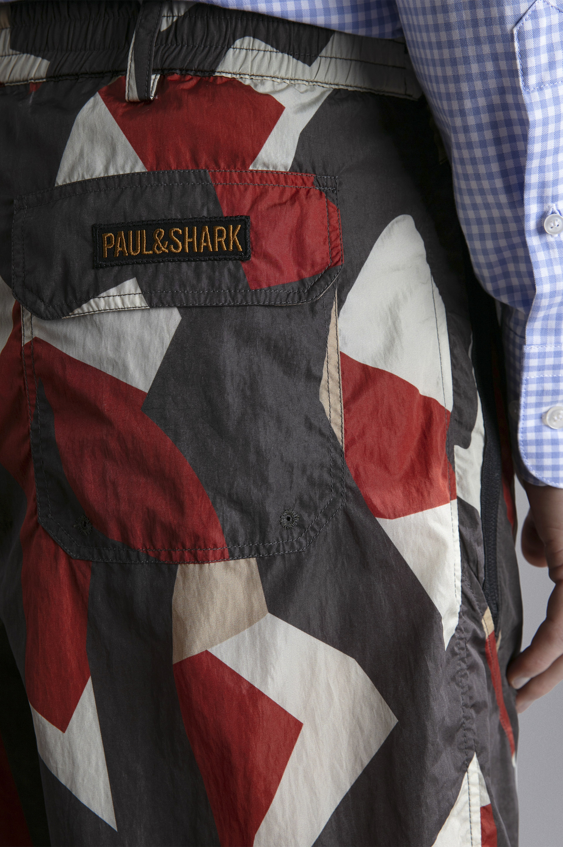 Sharkdazzle Bermuda Shorts image number 4