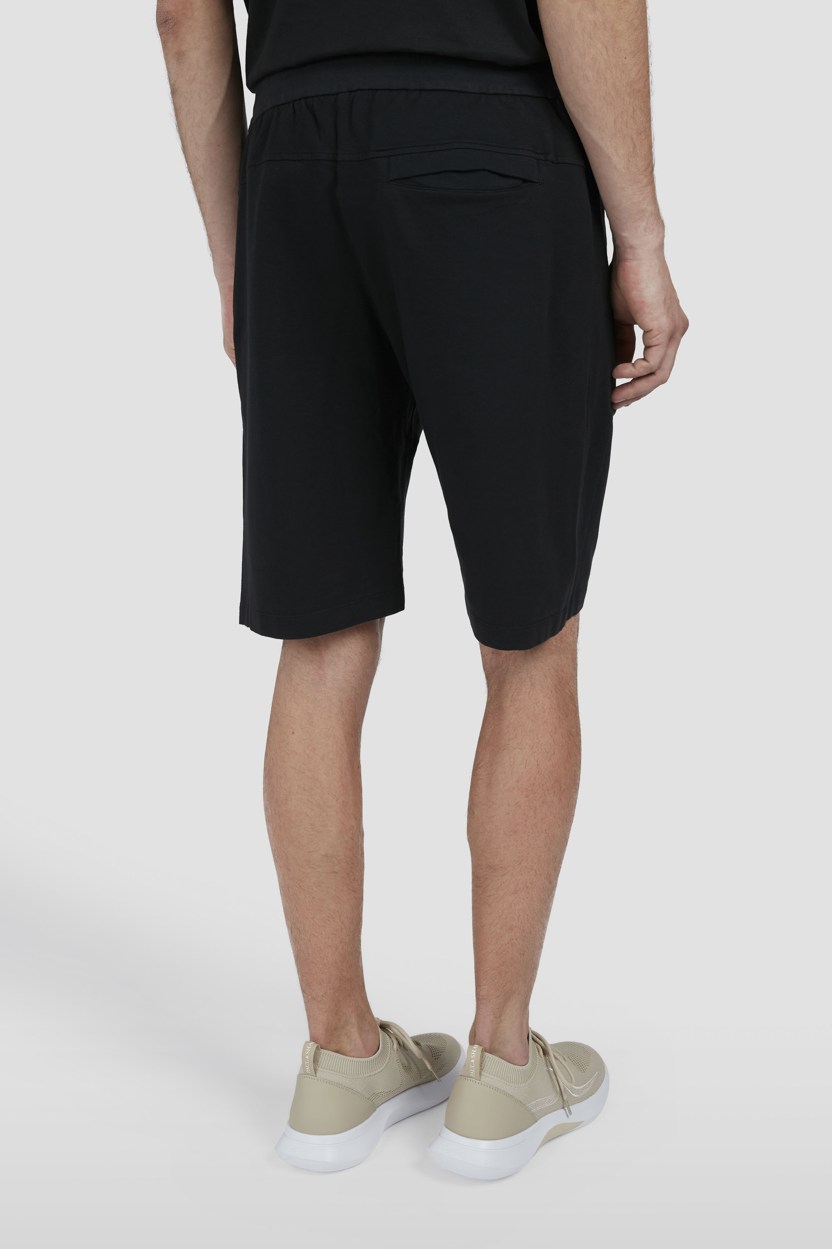 Garment-dyed bermuda in X-Soft fleece cotton image number 3