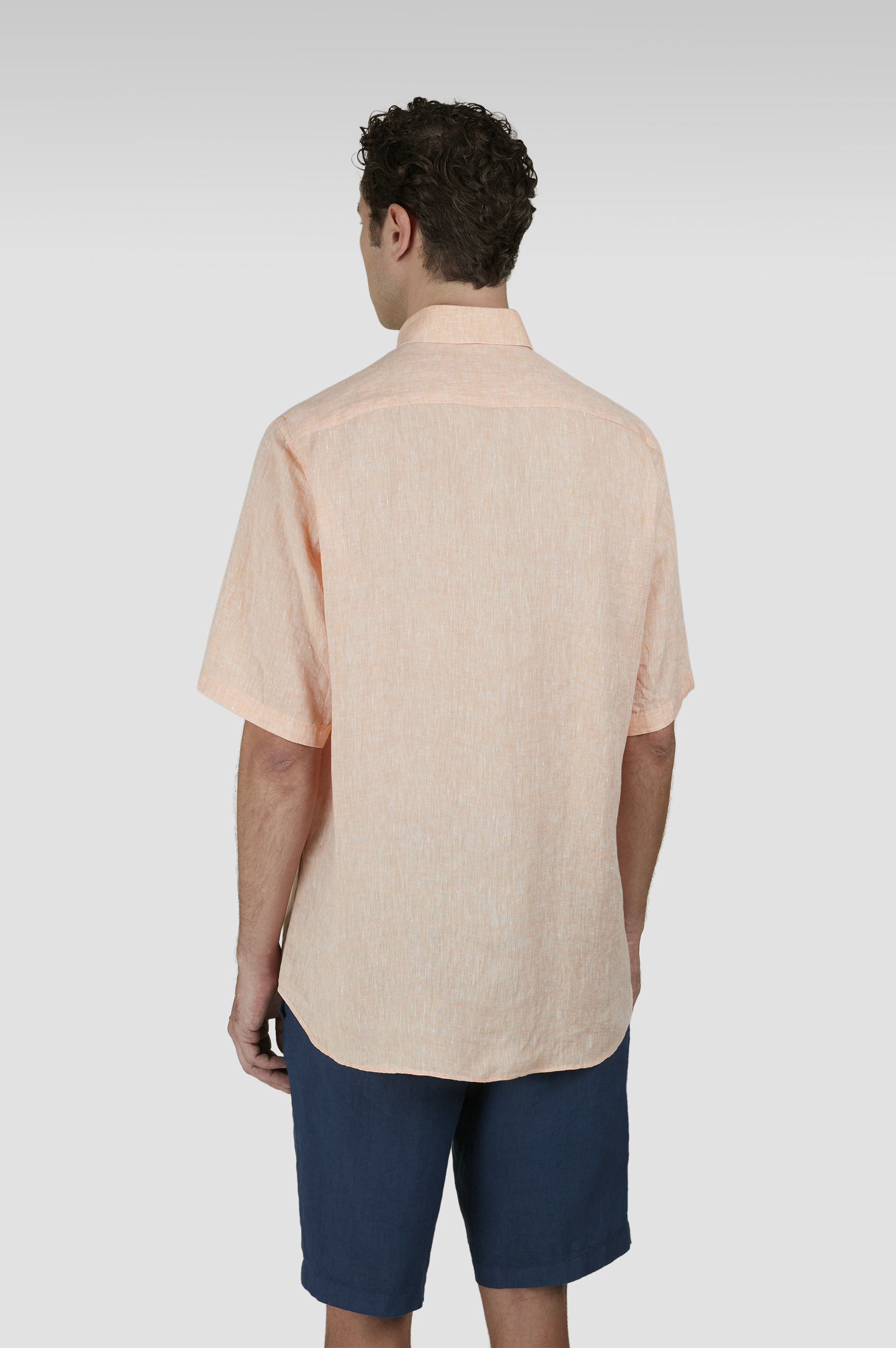 Short-sleeved linen shirt image number 3