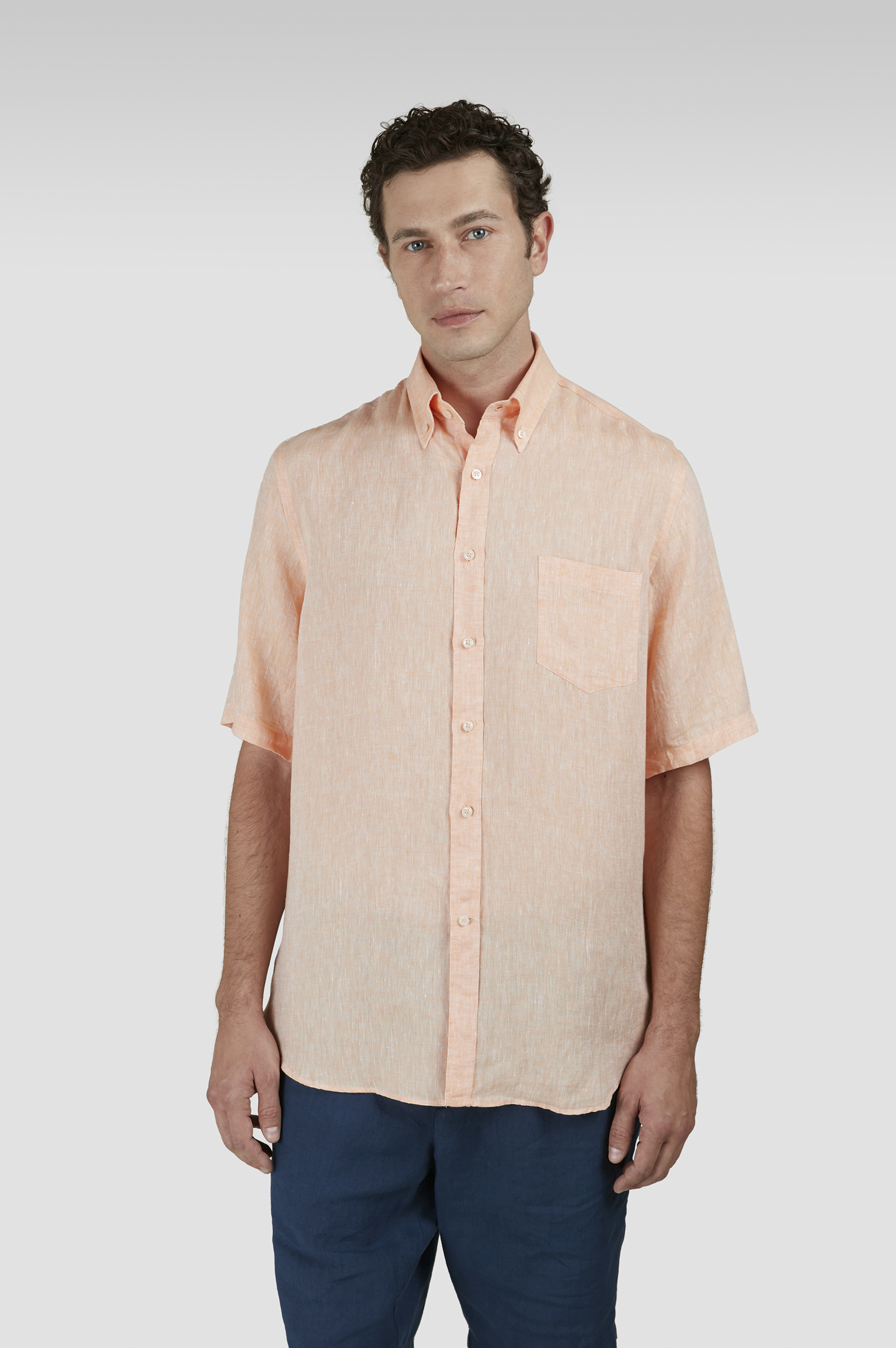 Short-sleeved linen shirt image number 0