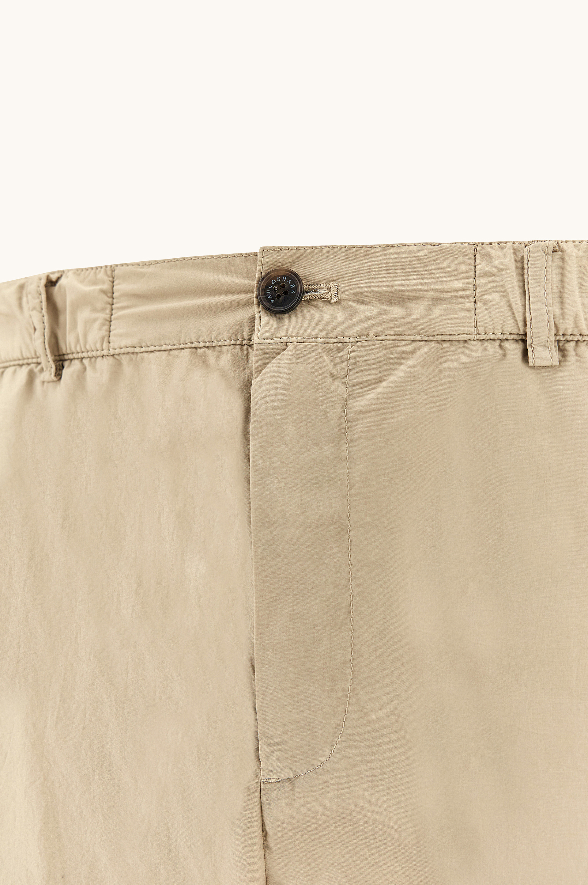 Pantal&oacute;n chino de algod&oacute;n popelina ultraligero image number 5