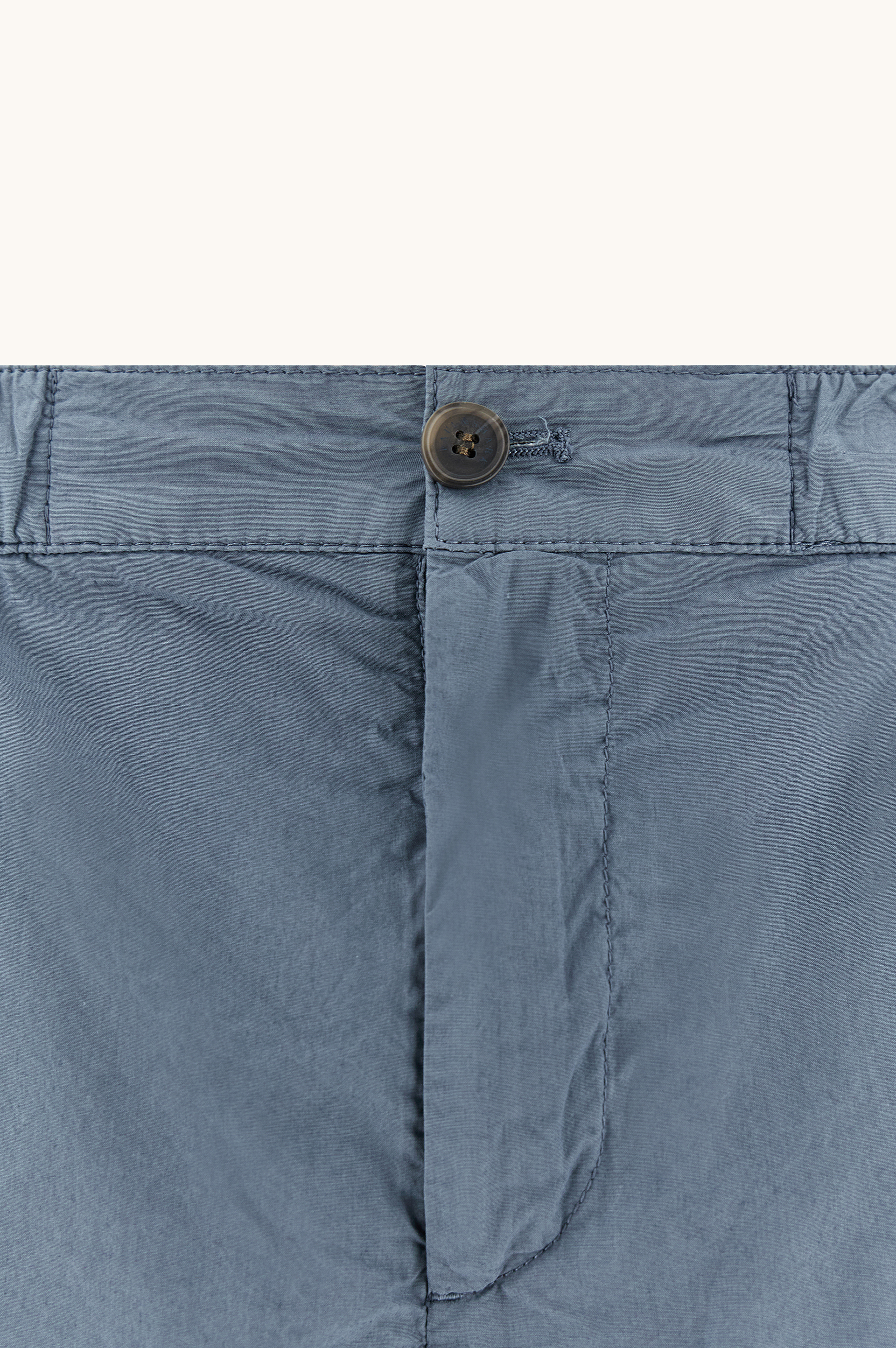 Bermuda in cotone Ultralight Popeline con coulisse image number 3