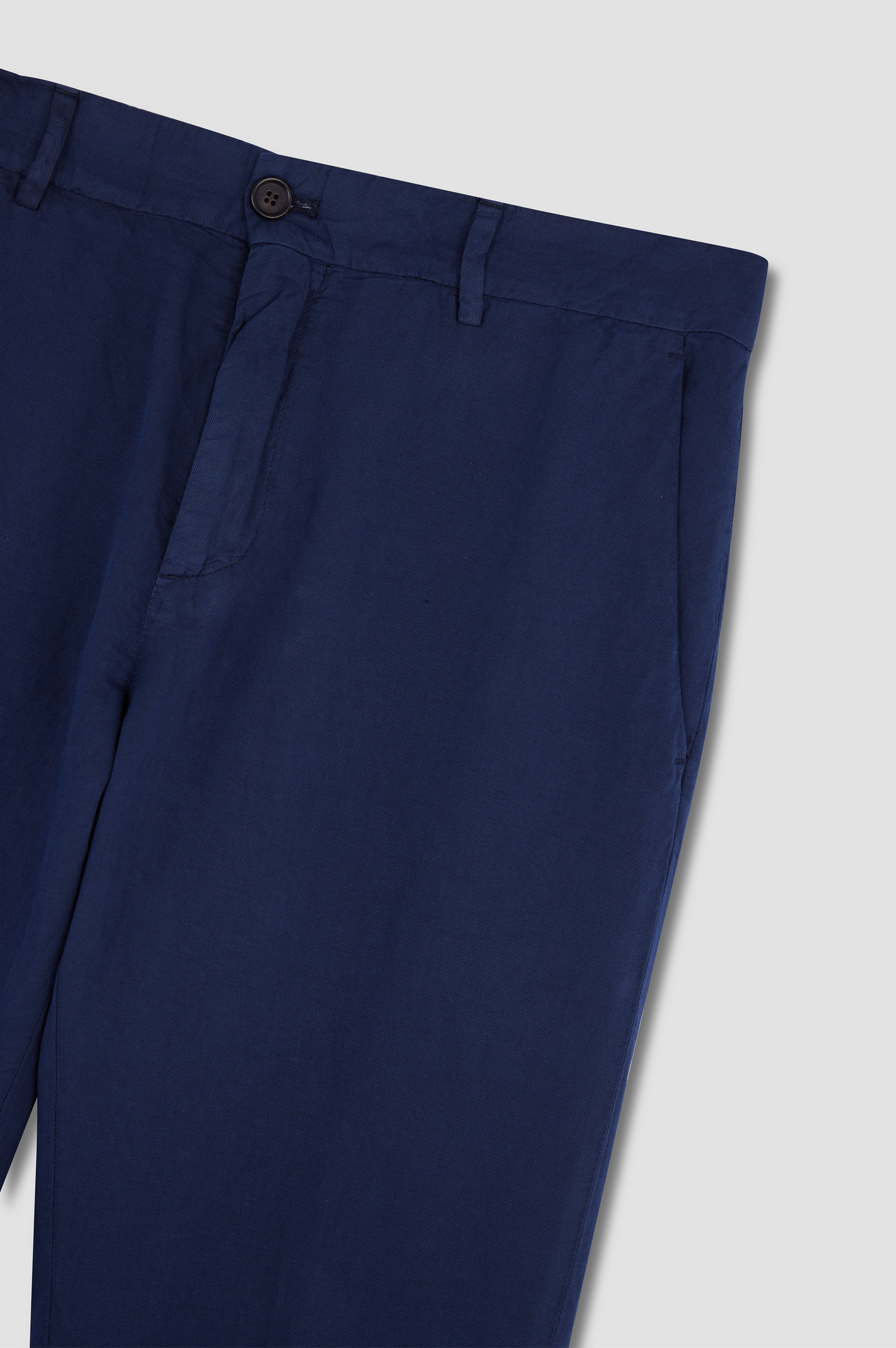 SSZ 暖簾 CHINO PANTS XL Chino pants in linen and cotton | Paul & Shark