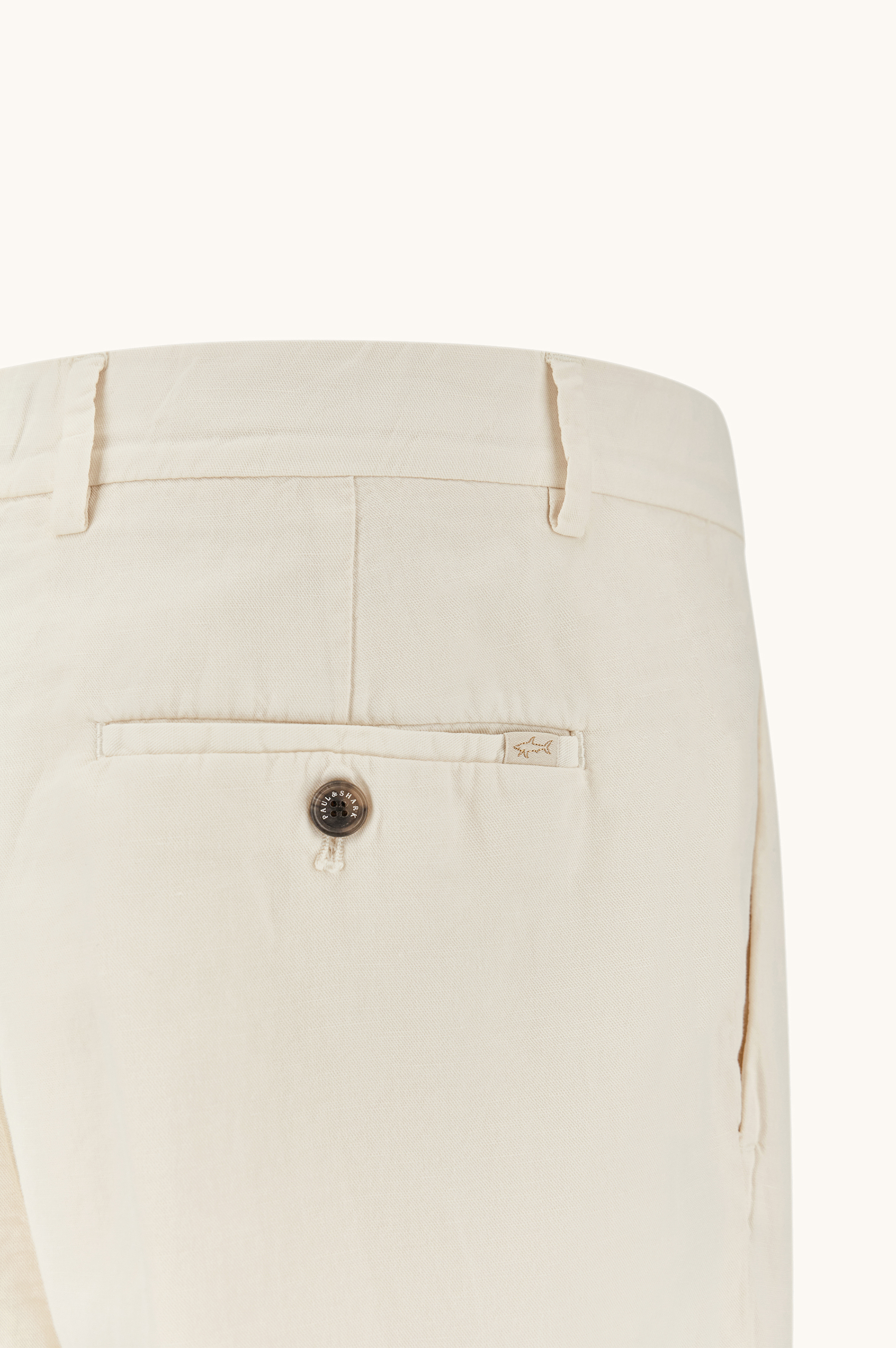 Bermuda de lino y algod&oacute;n image number 1