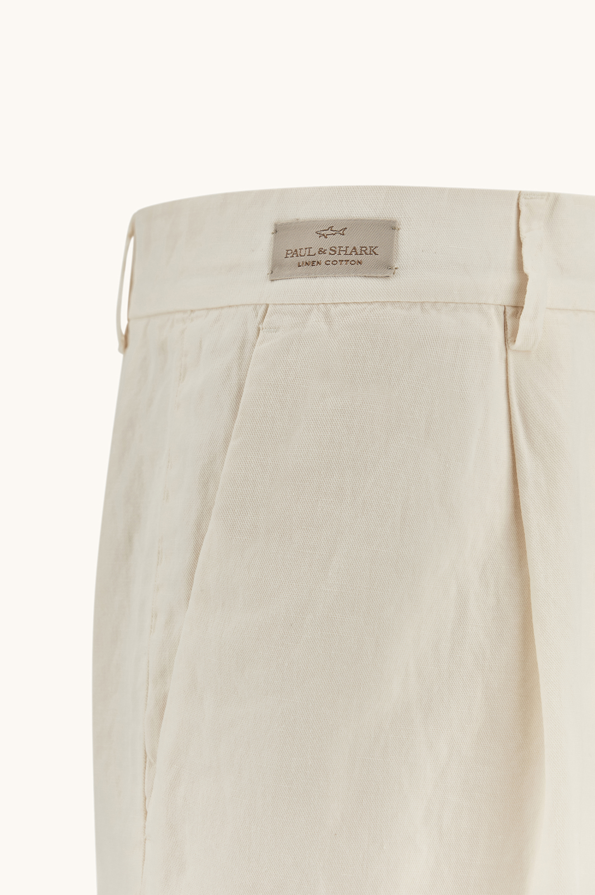 Bermuda de lino y algod&oacute;n image number 2