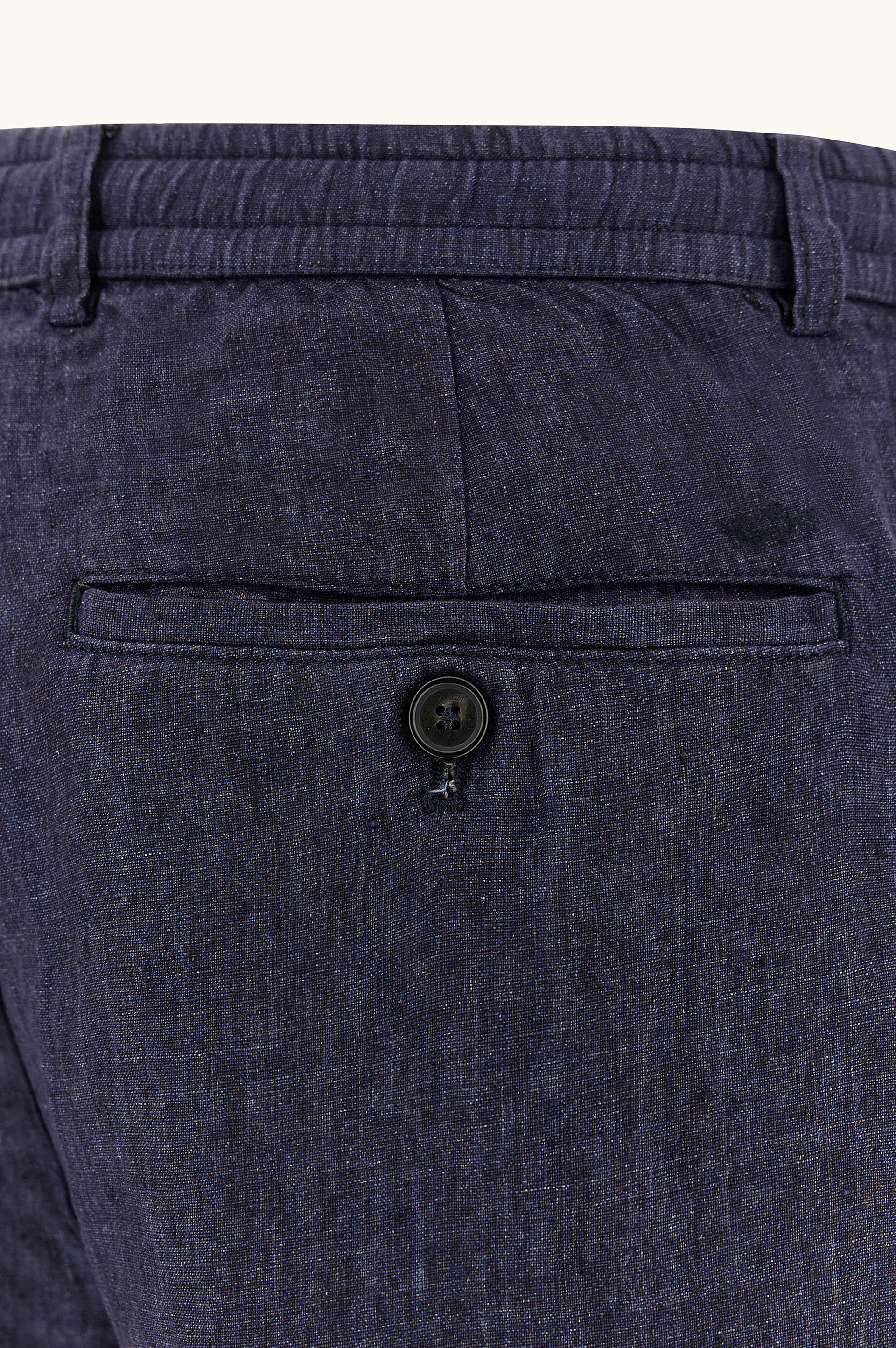 Chinohose aus Leinen mit Kordelzug image number 5