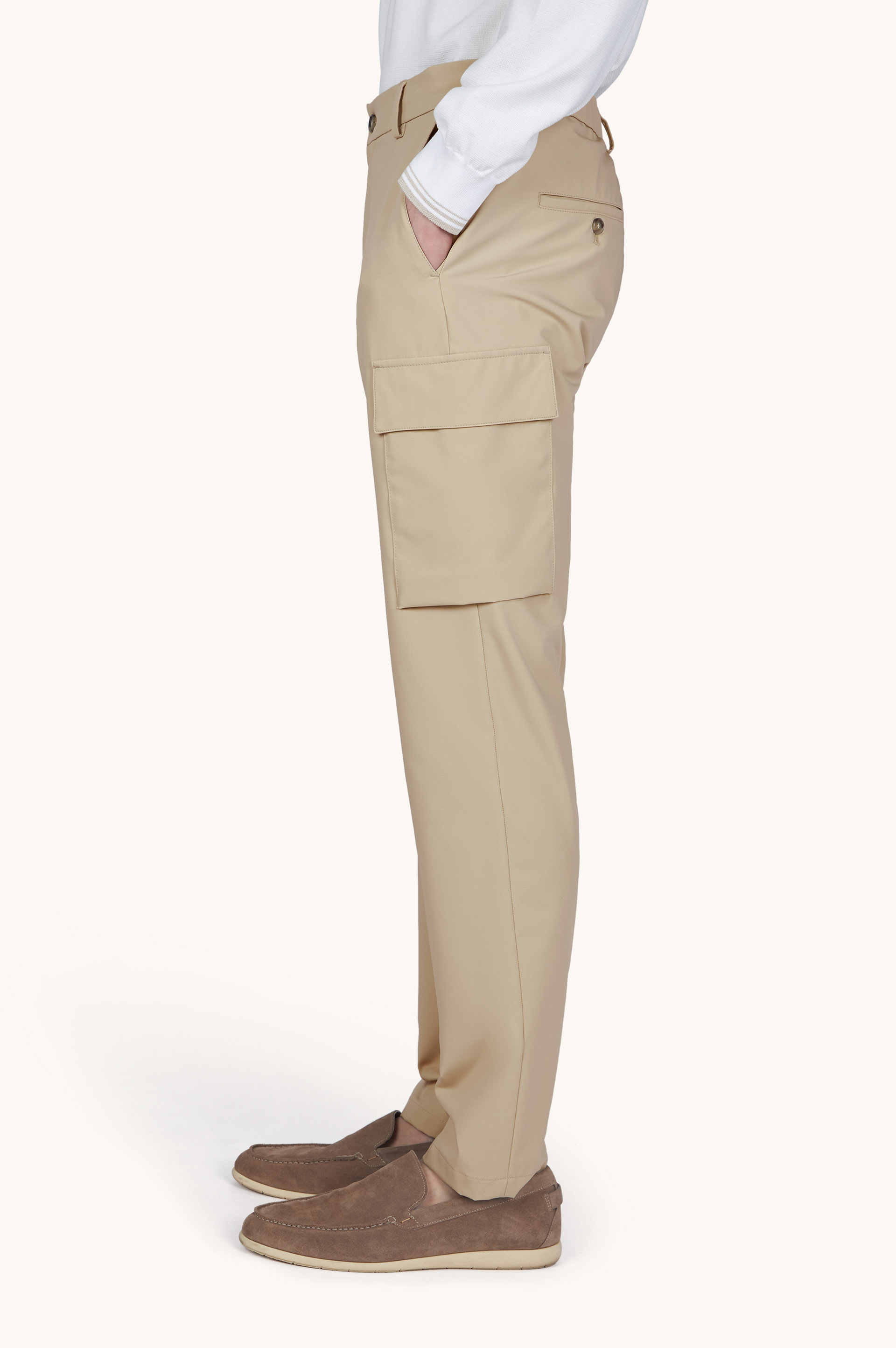 Dynamic cargo pants image number 7