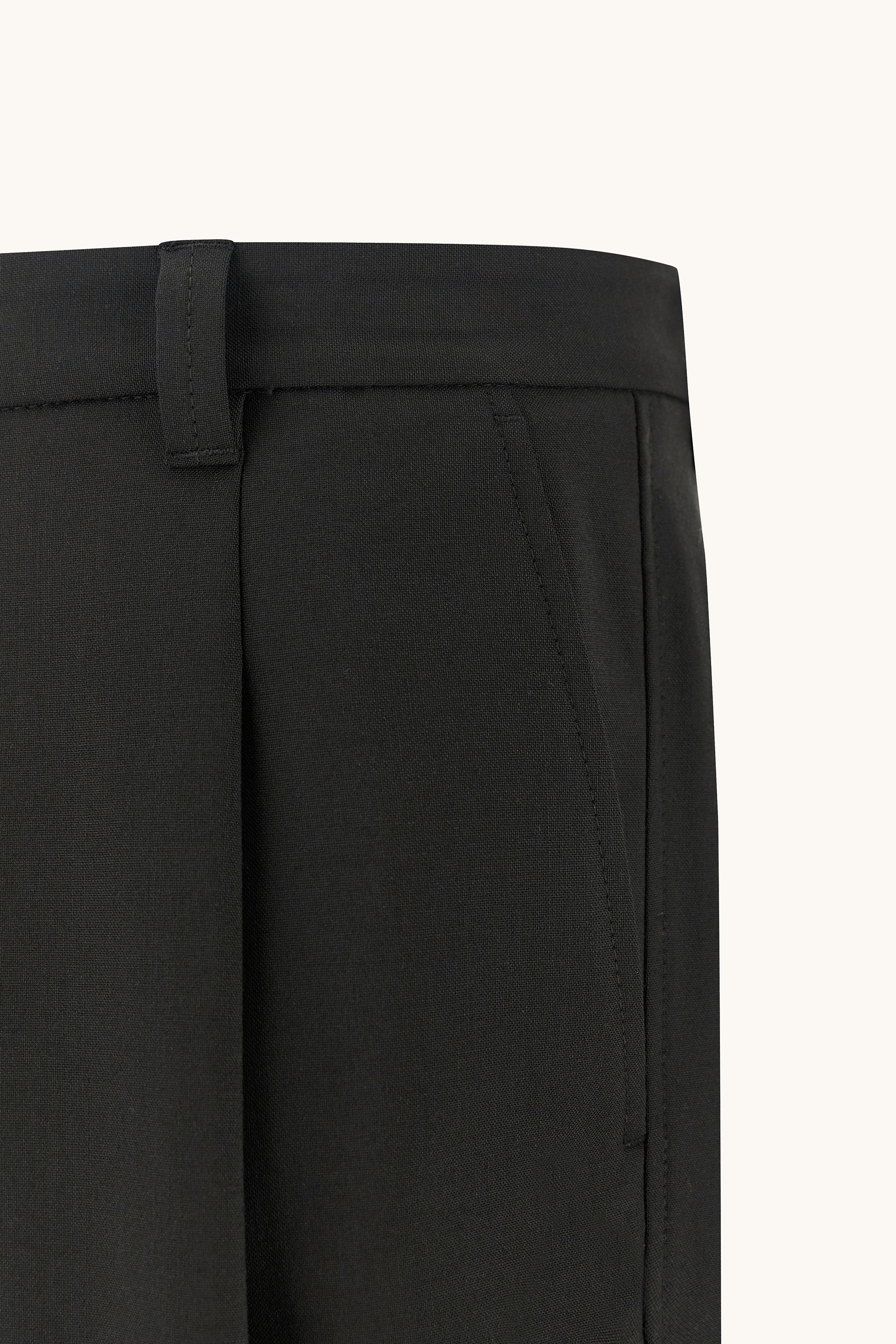 Como trousers in tech wool image number 2