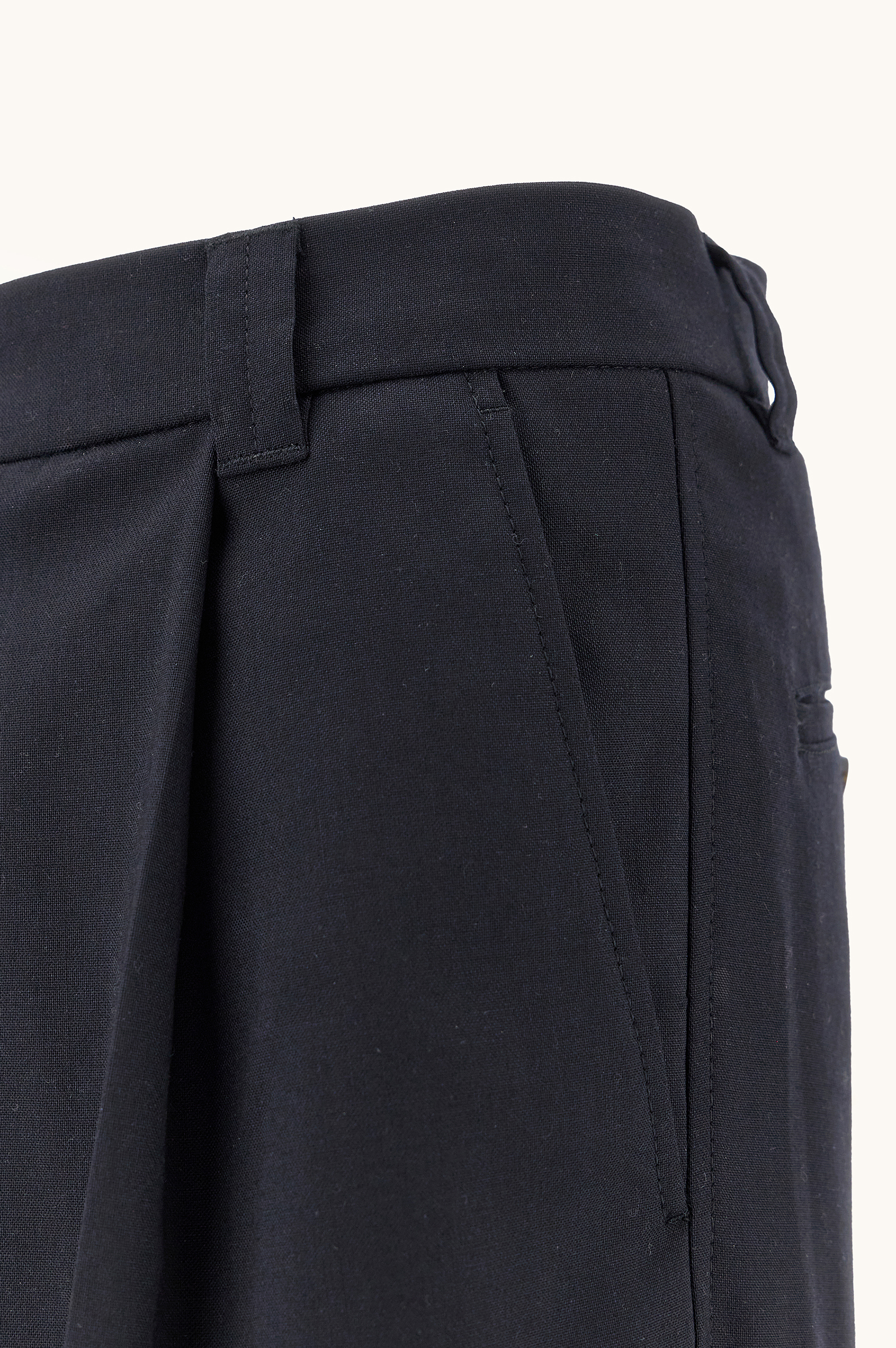 Pantal&oacute;n Como en lana t&eacute;cnica image number 5