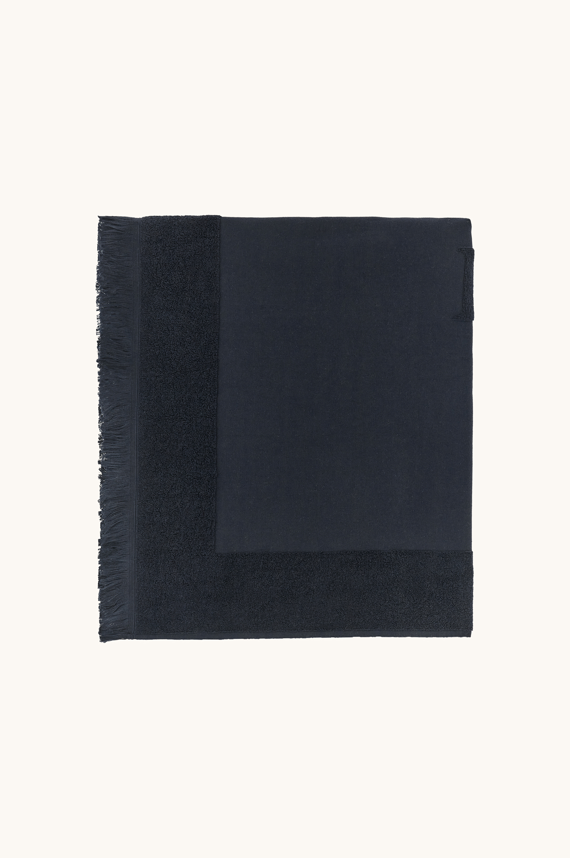 منشفة شاطئ بشعار جاكار image number 0