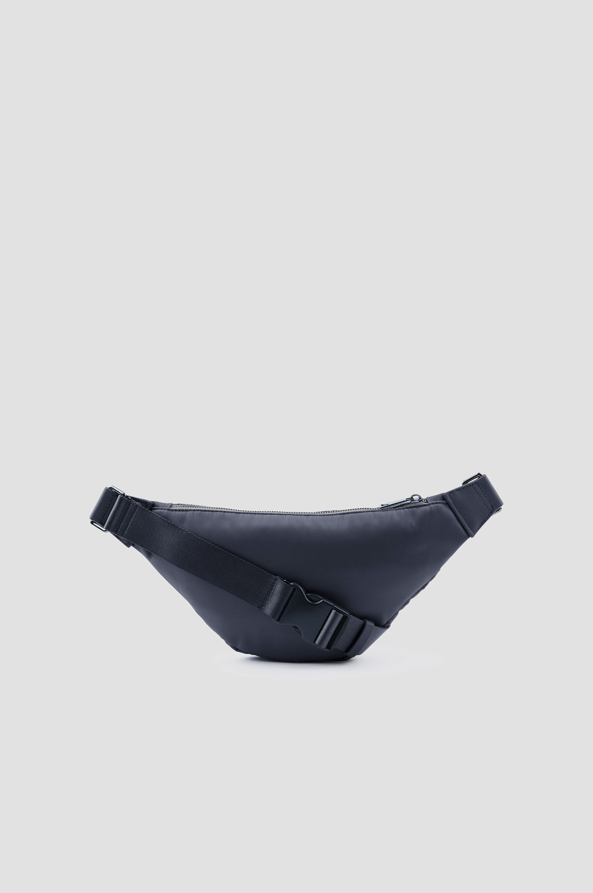 Borsa a tracolla in nylon con finiture in pelle image number 1