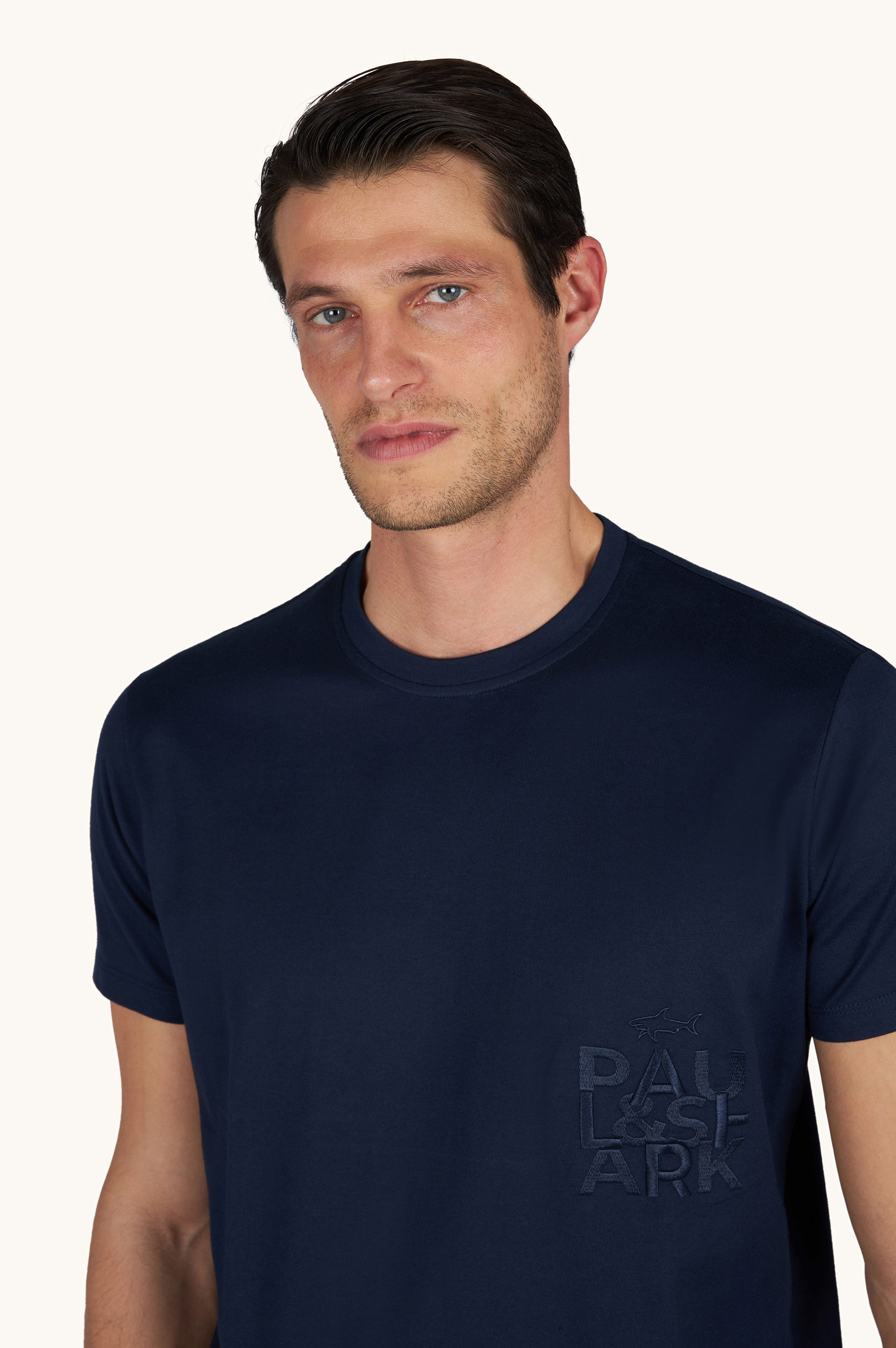 T-shirt en jersey de coton avec broderie image number 4