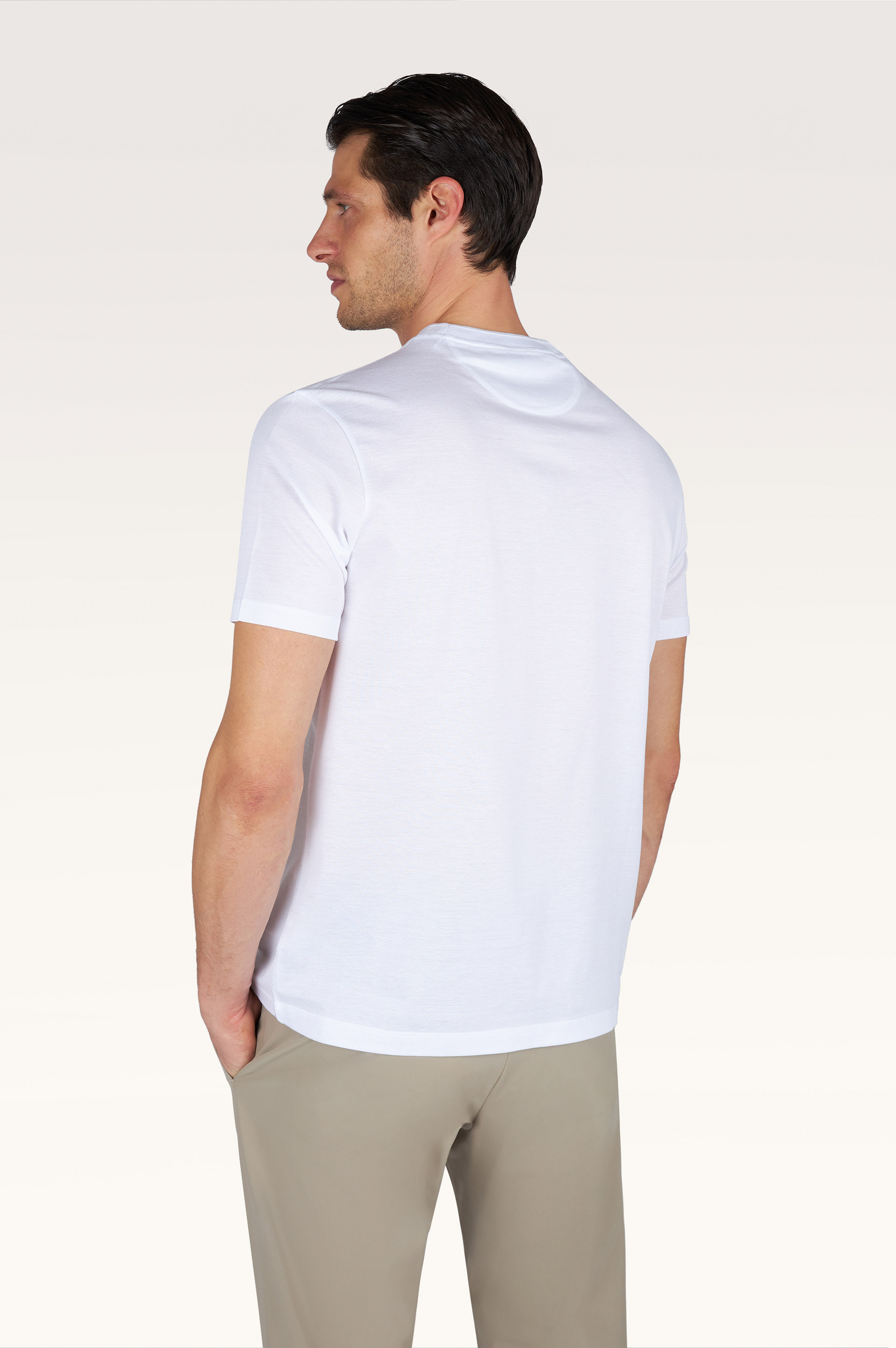 Fine piqu&eacute; cotton T-shirt image number 2