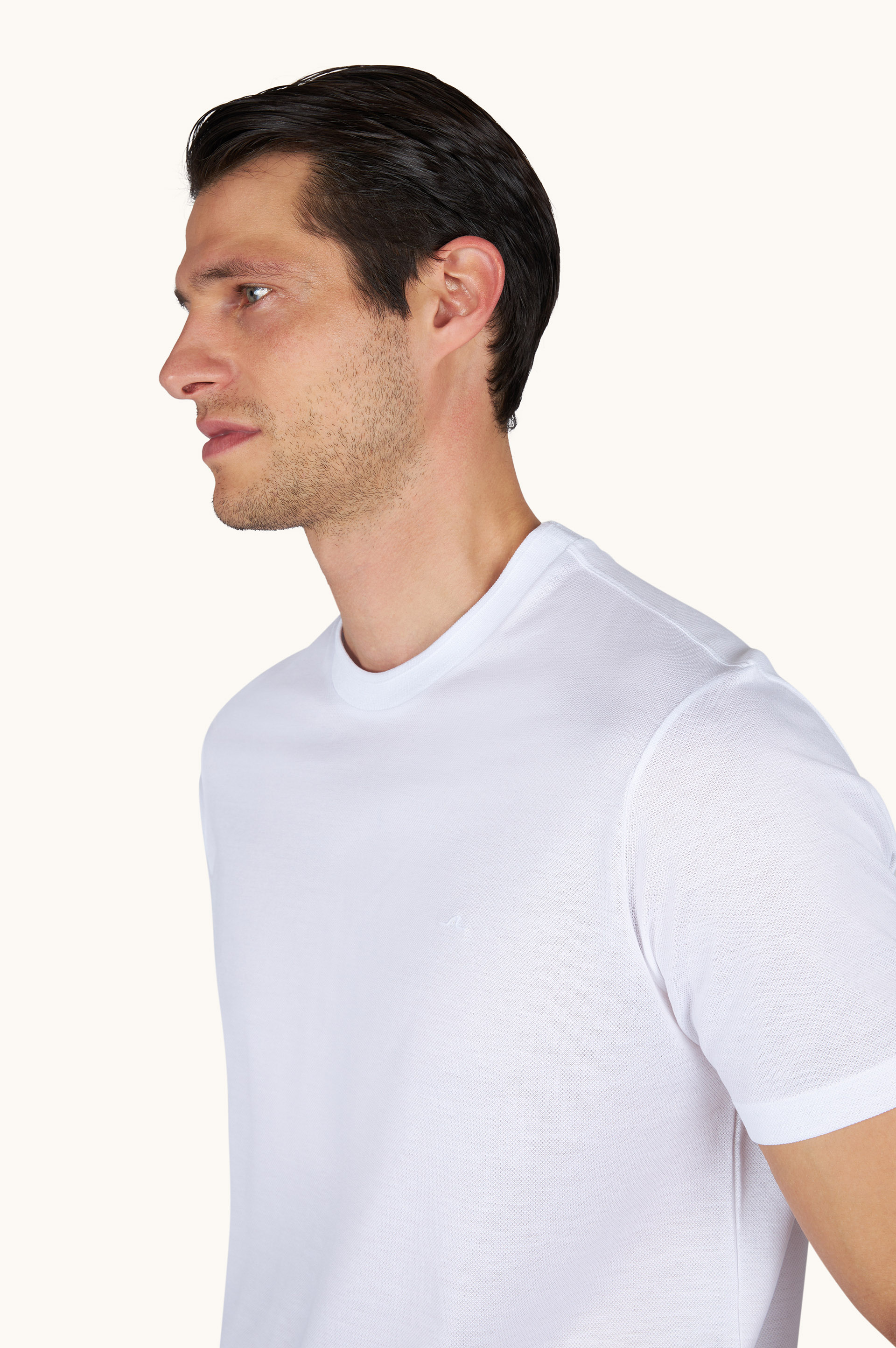 Fine piqu&eacute; cotton T-shirt image number 3