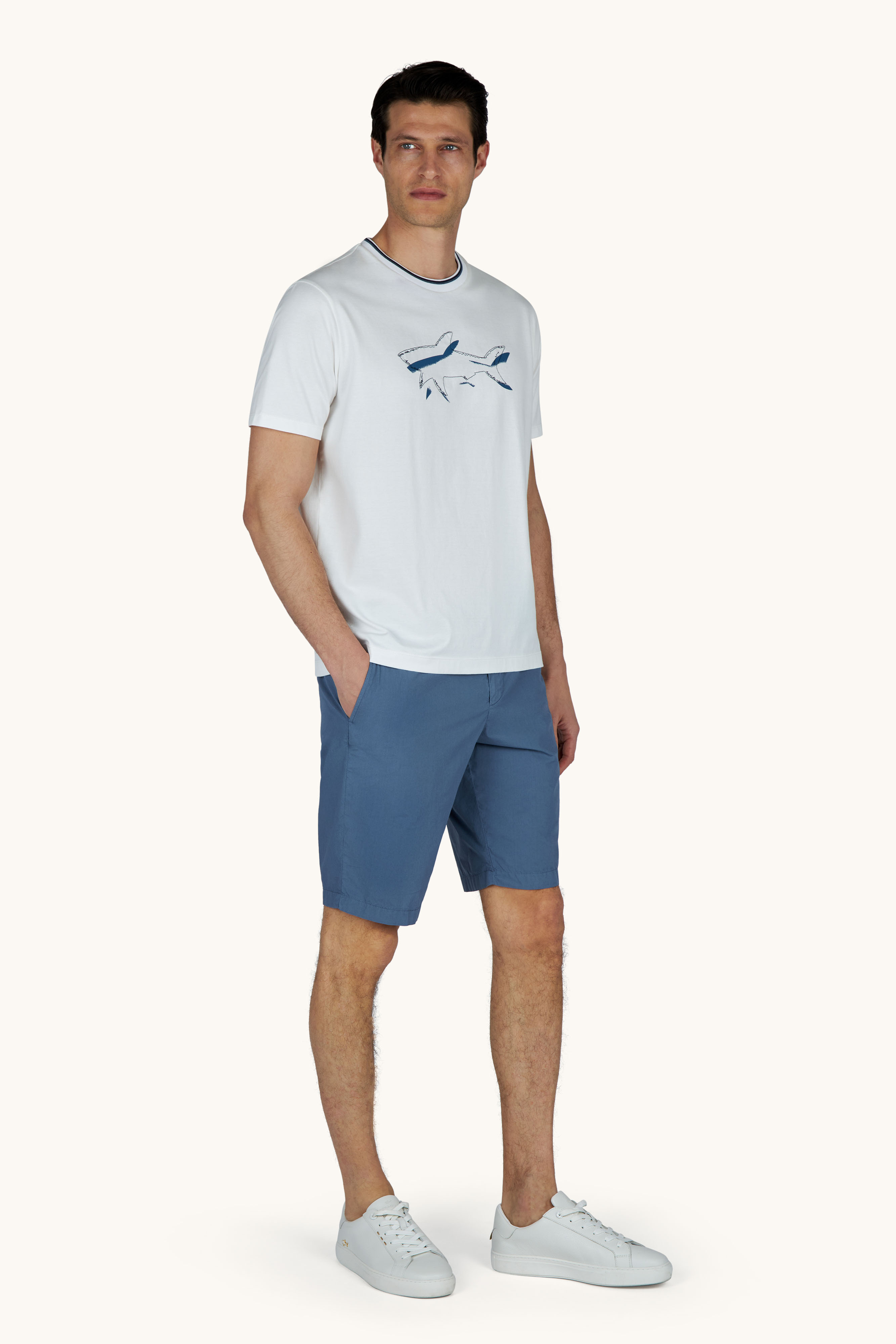 Cotton jersey T-Shirt with Shark print image number 2