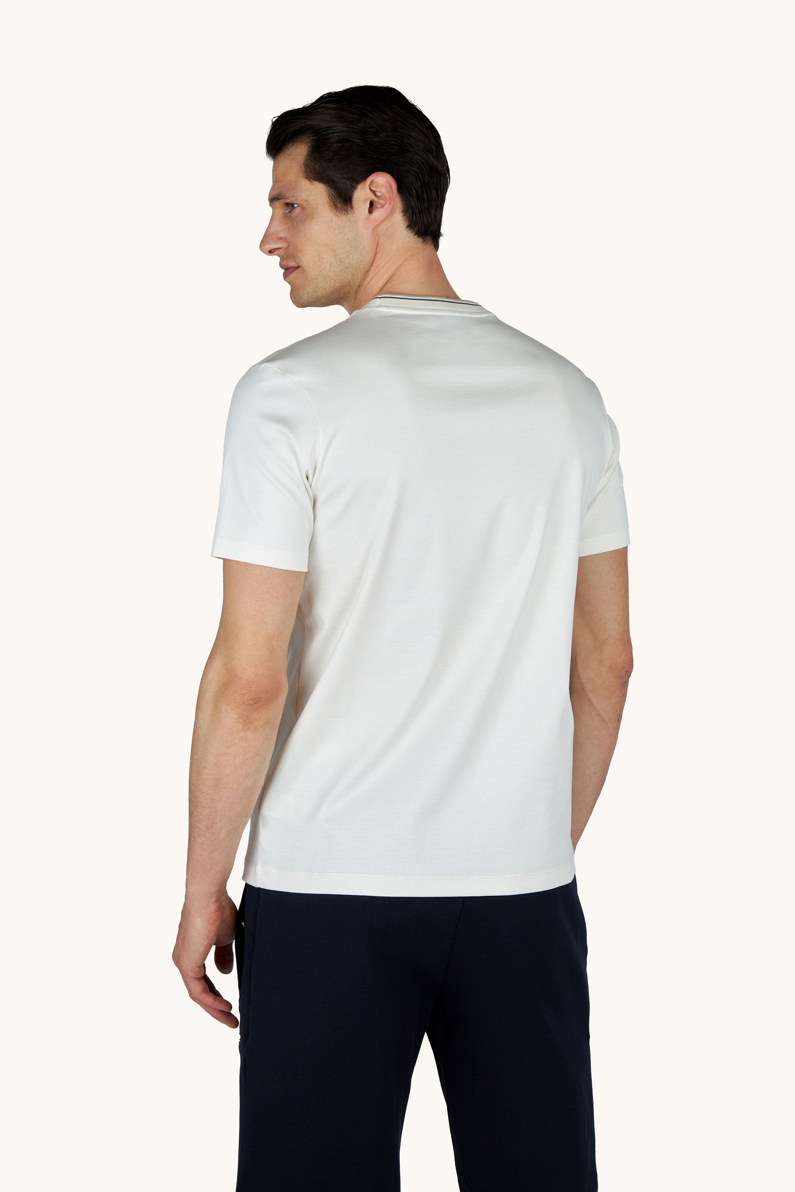 Aqua touch cotton T-Shirt with heraldic embroidery image number 3