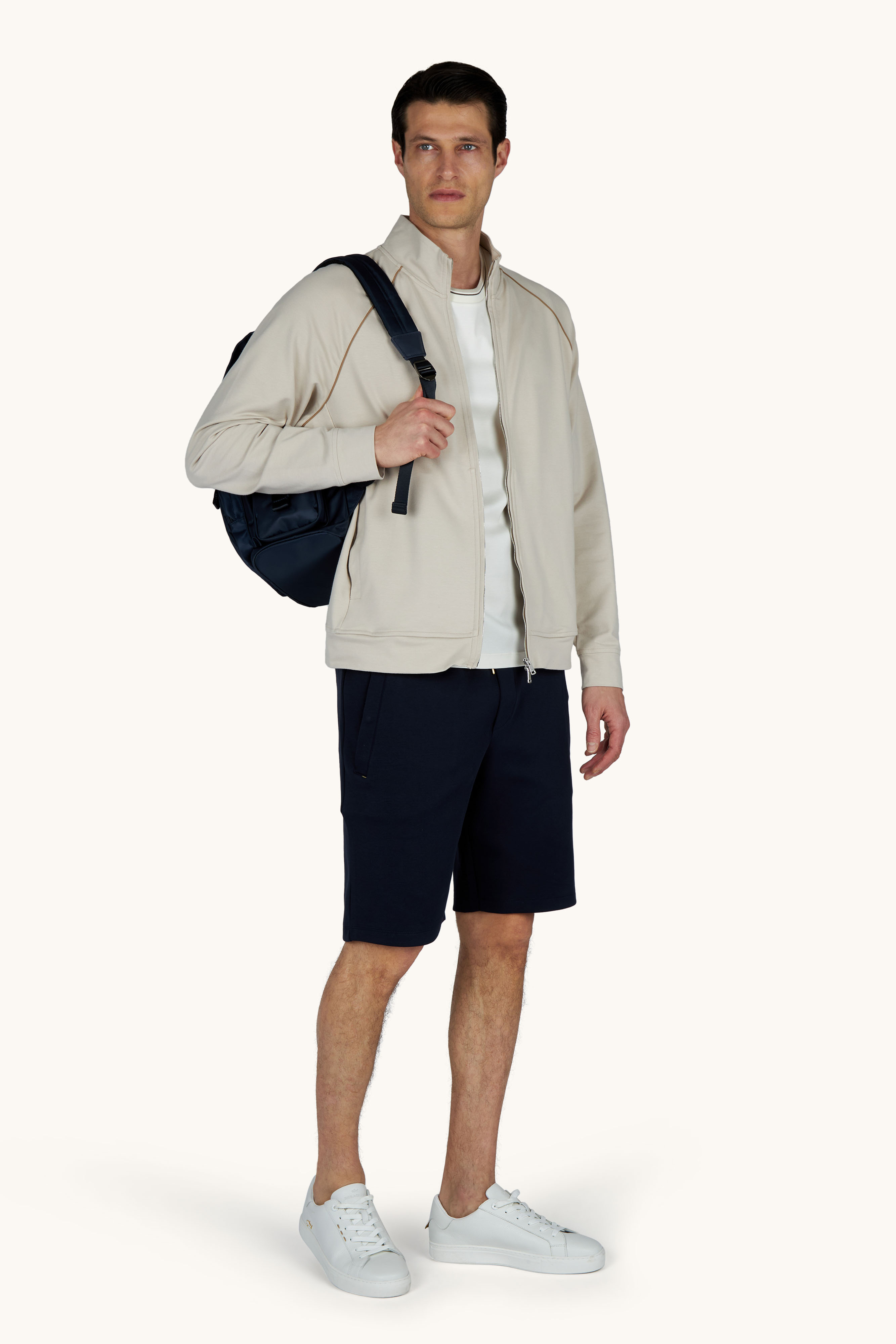 Aqua touch cotton T-Shirt with heraldic embroidery image number 2