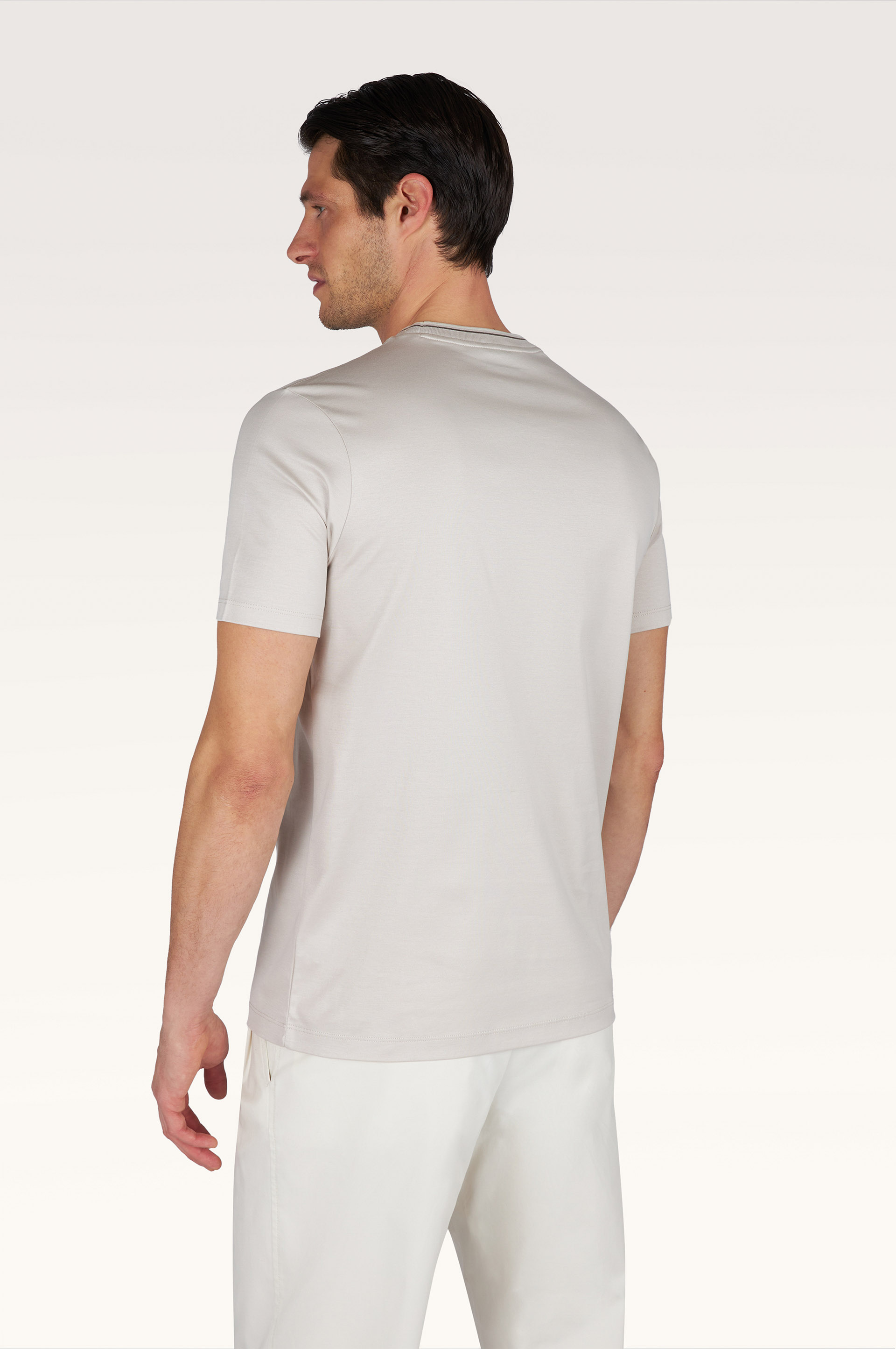 Camiseta de algod&oacute;n Aqua touch con bordado her&aacute;ldico image number 2