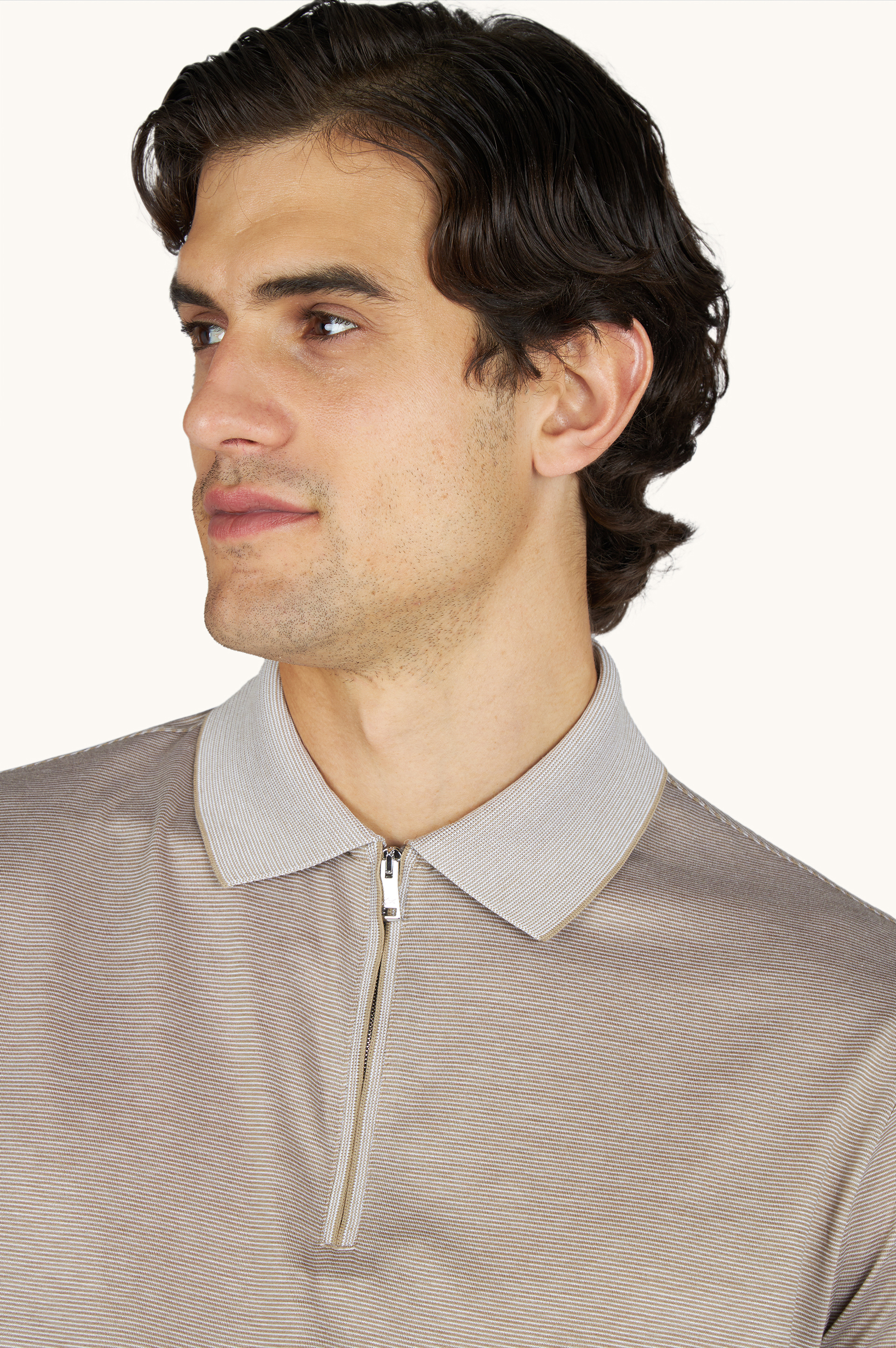Polo zipp&eacute; en soie et coton image number 4