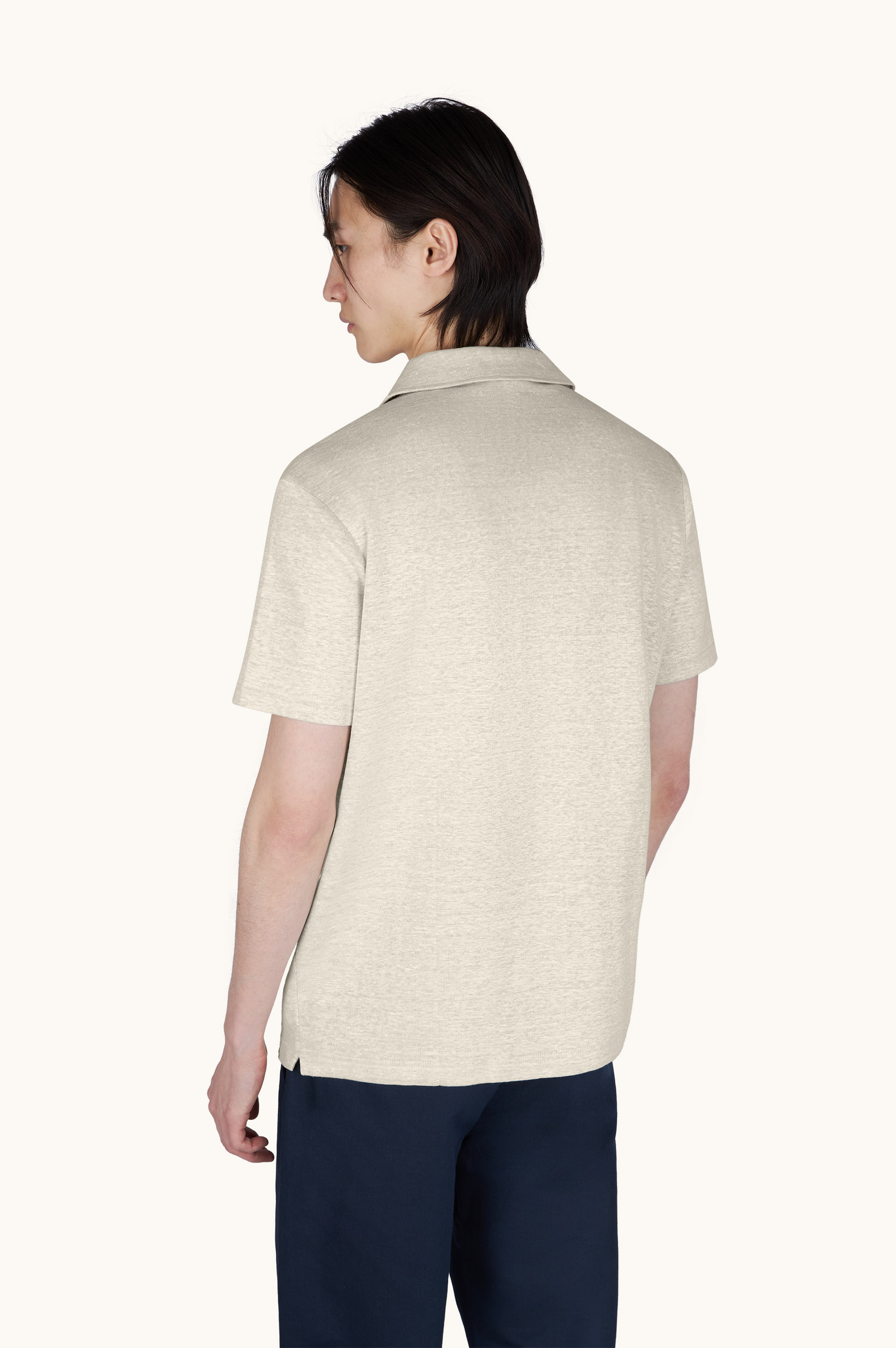 Polo de jersey de lino con cuello abierto image number 3