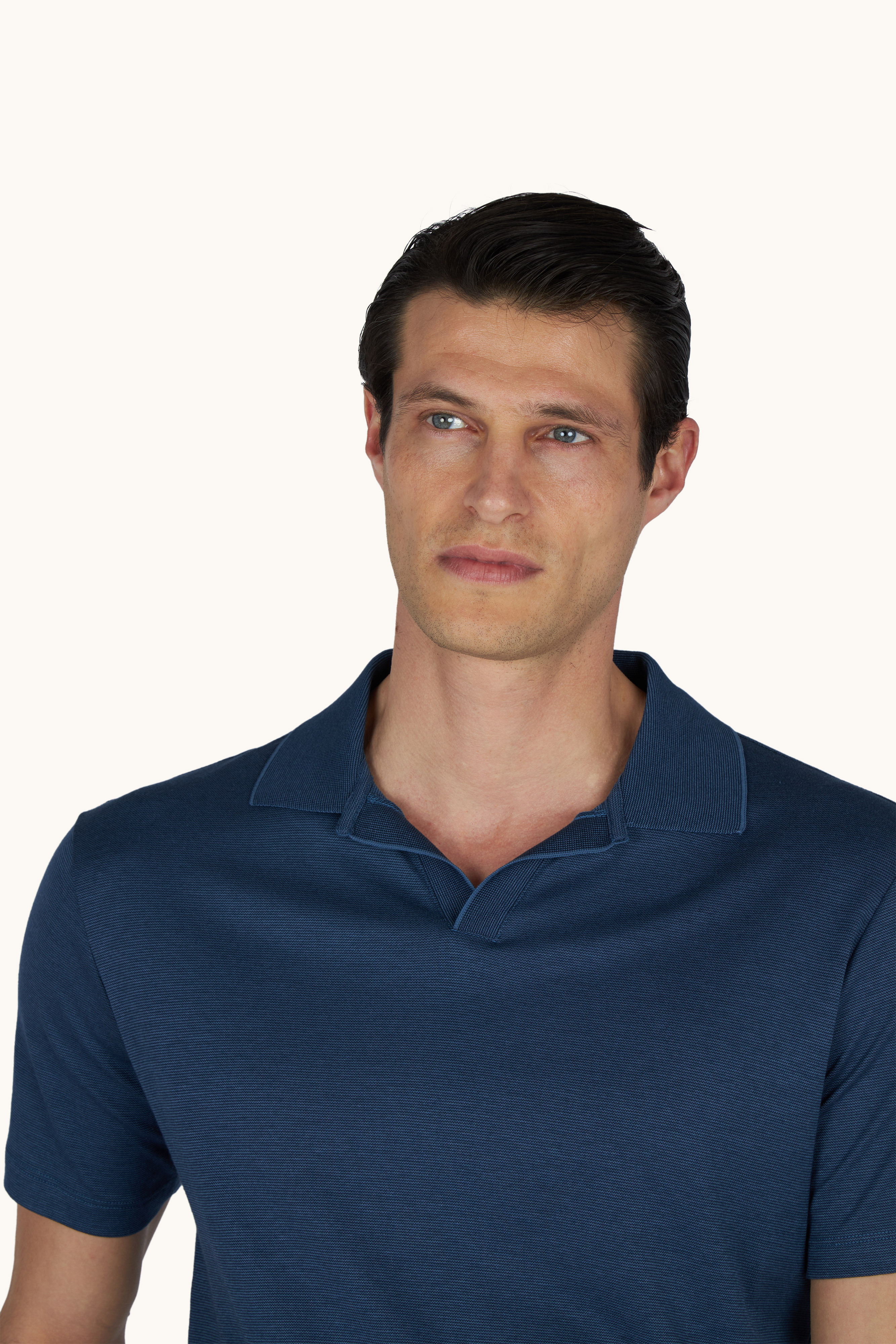 X-Soft open‑collar polo shirt in cotton interlock image number 4