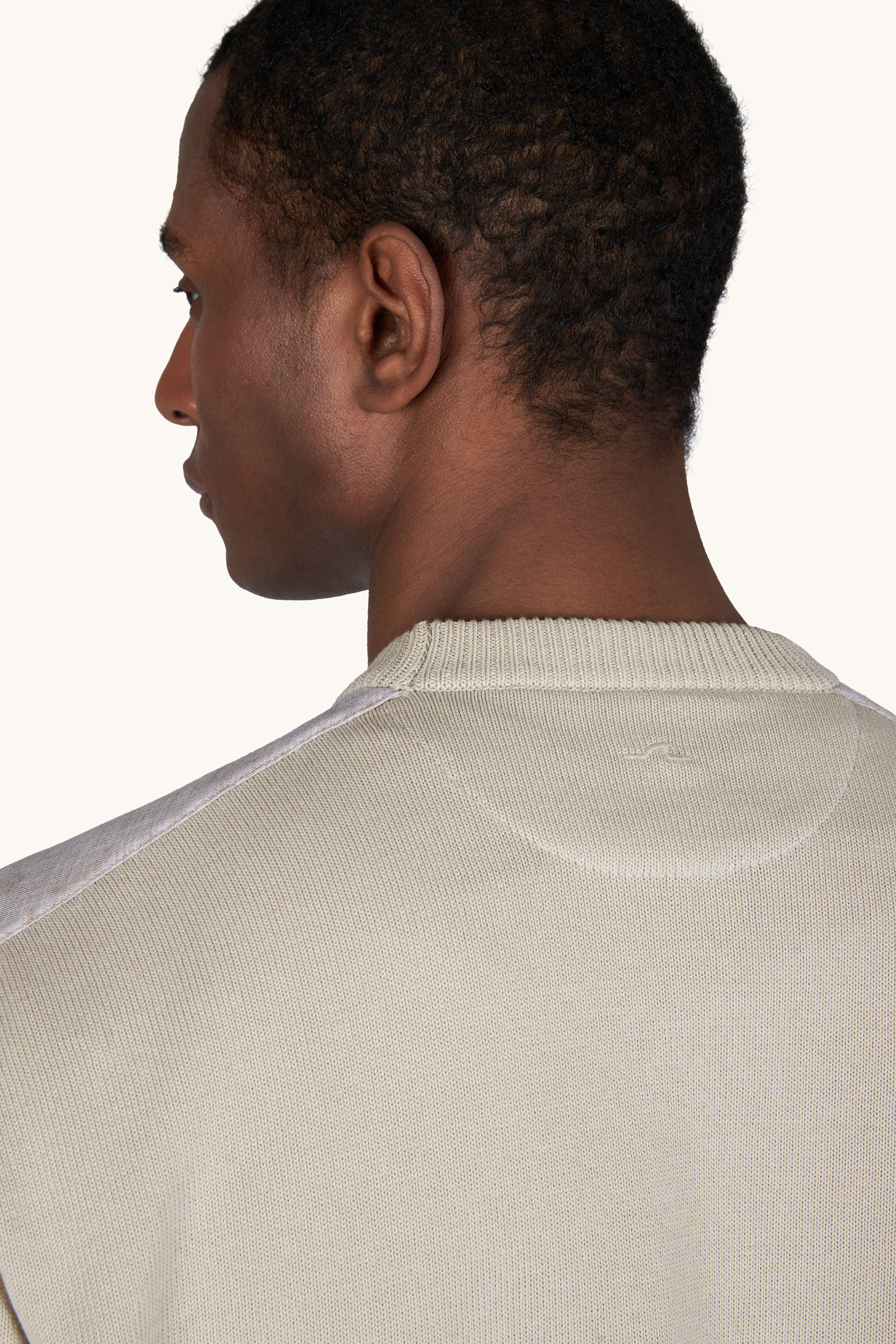 Crew‑neck sweater in Fresco cotton with linen details image number 3