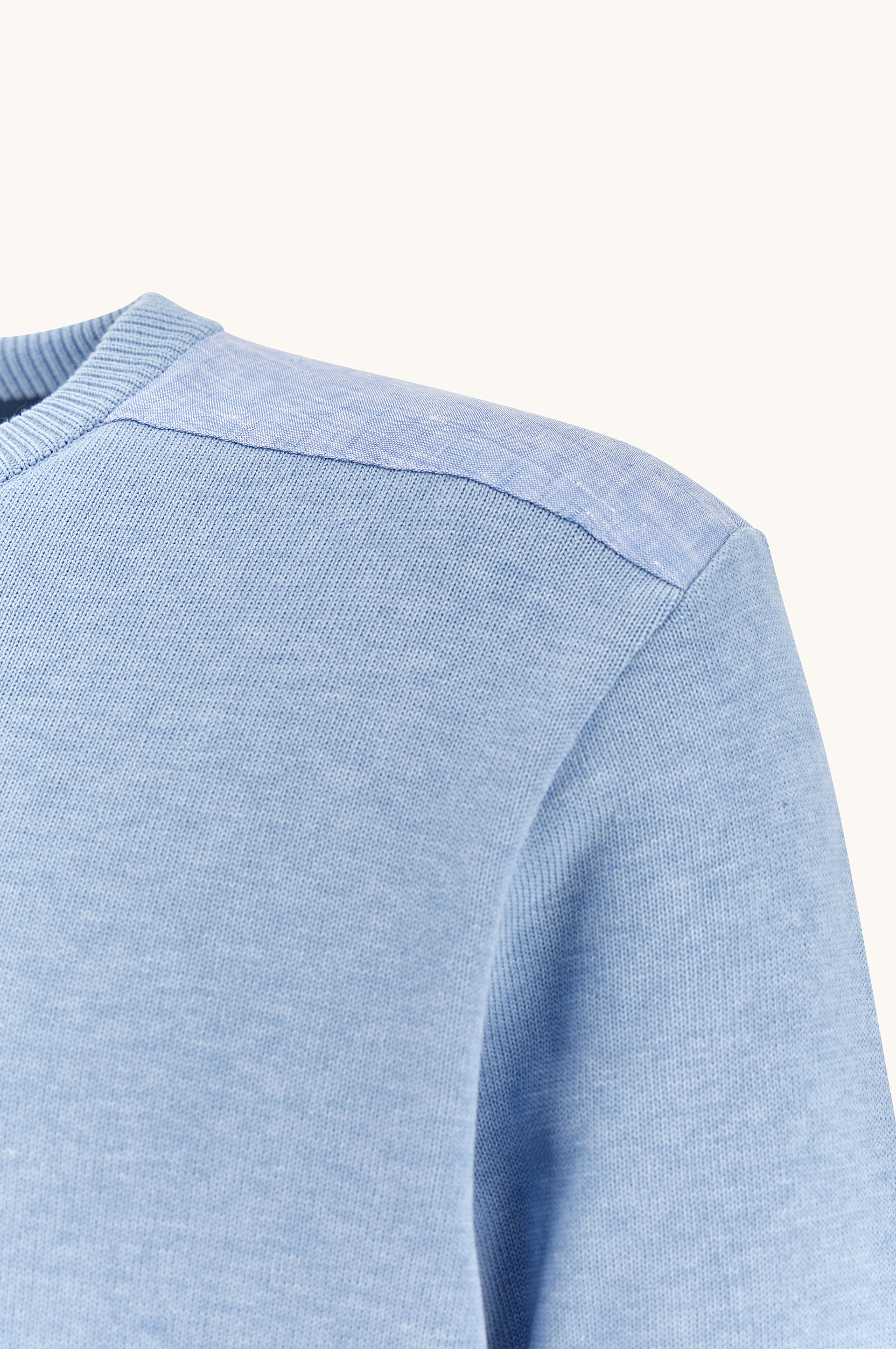 Pull &agrave; col rond en coton Fresco avec d&eacute;tails en lin image number 7