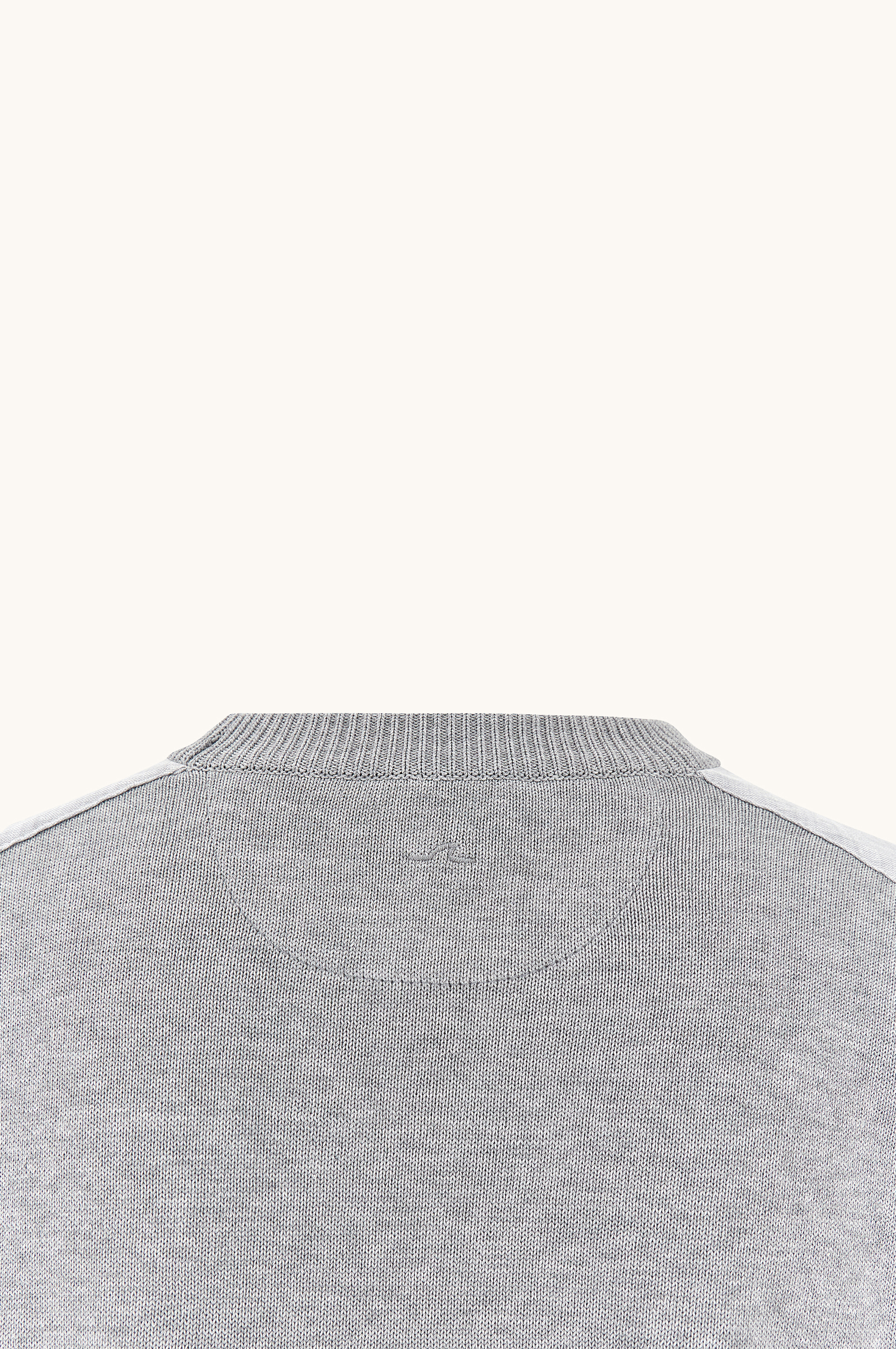 Crew‑neck sweater in Fresco cotton with linen details image number 7