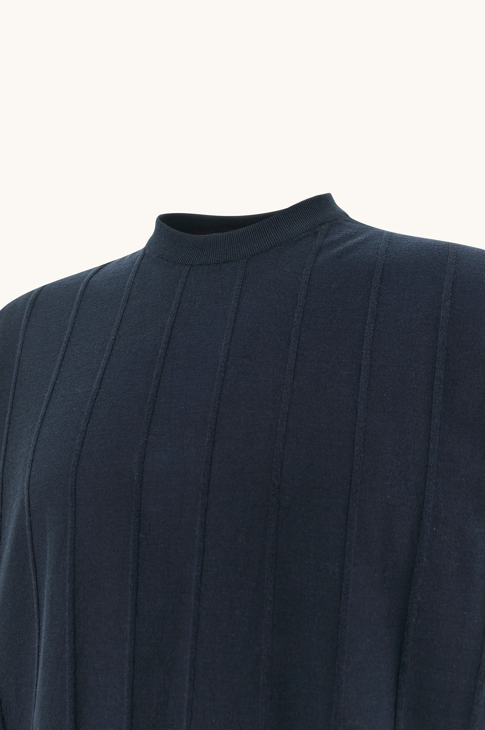 Pull &agrave; col rond en coton Piuma avec d&eacute;tails en lin image number 1