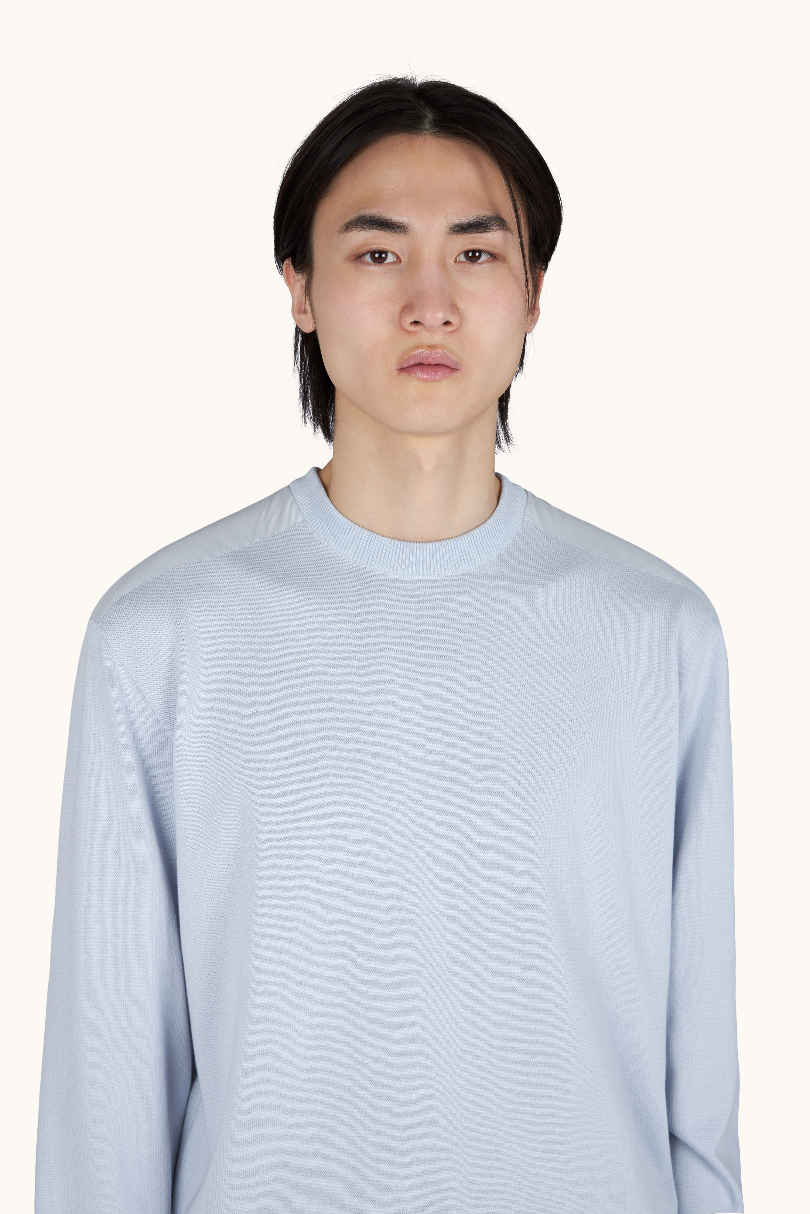 Crew‑neck sweater in Piuma cotton with technical fabric details image number 4