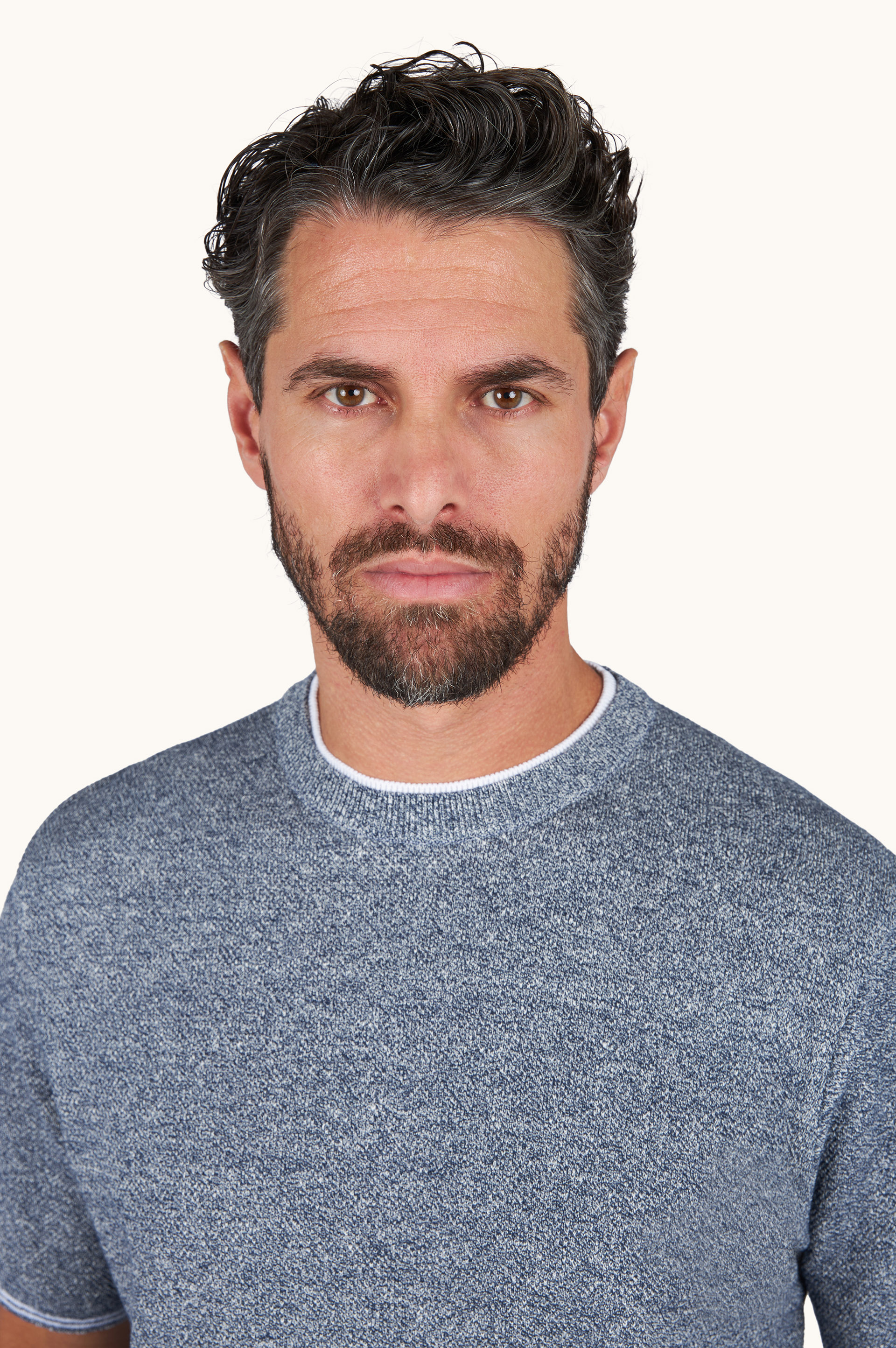 Urukai T-Shirt aus Leinen und Baumwolle mit Doppelkragen image number 3