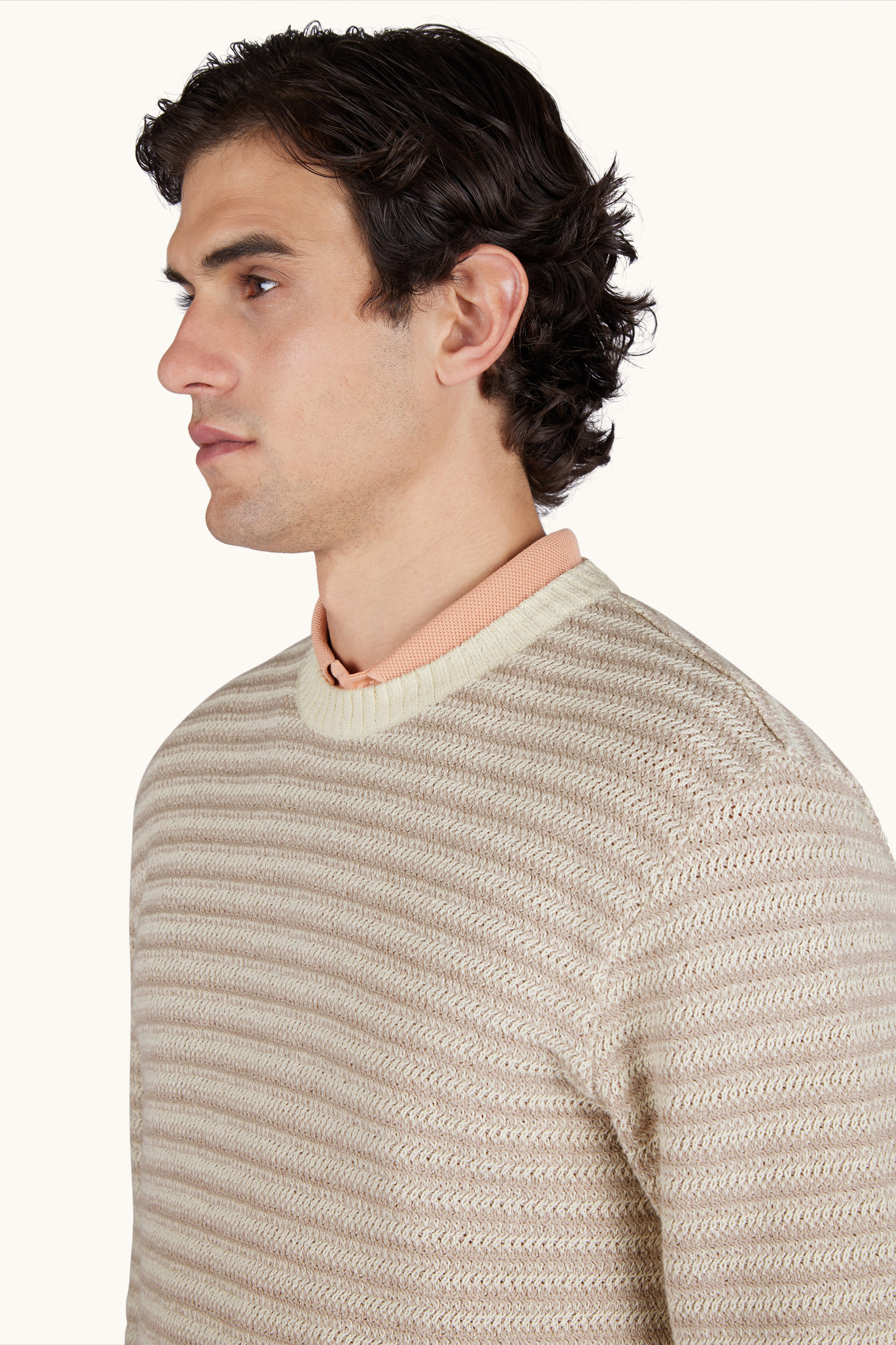 Maglia girocollo in cotone bouclè con motivo a righe image number 3