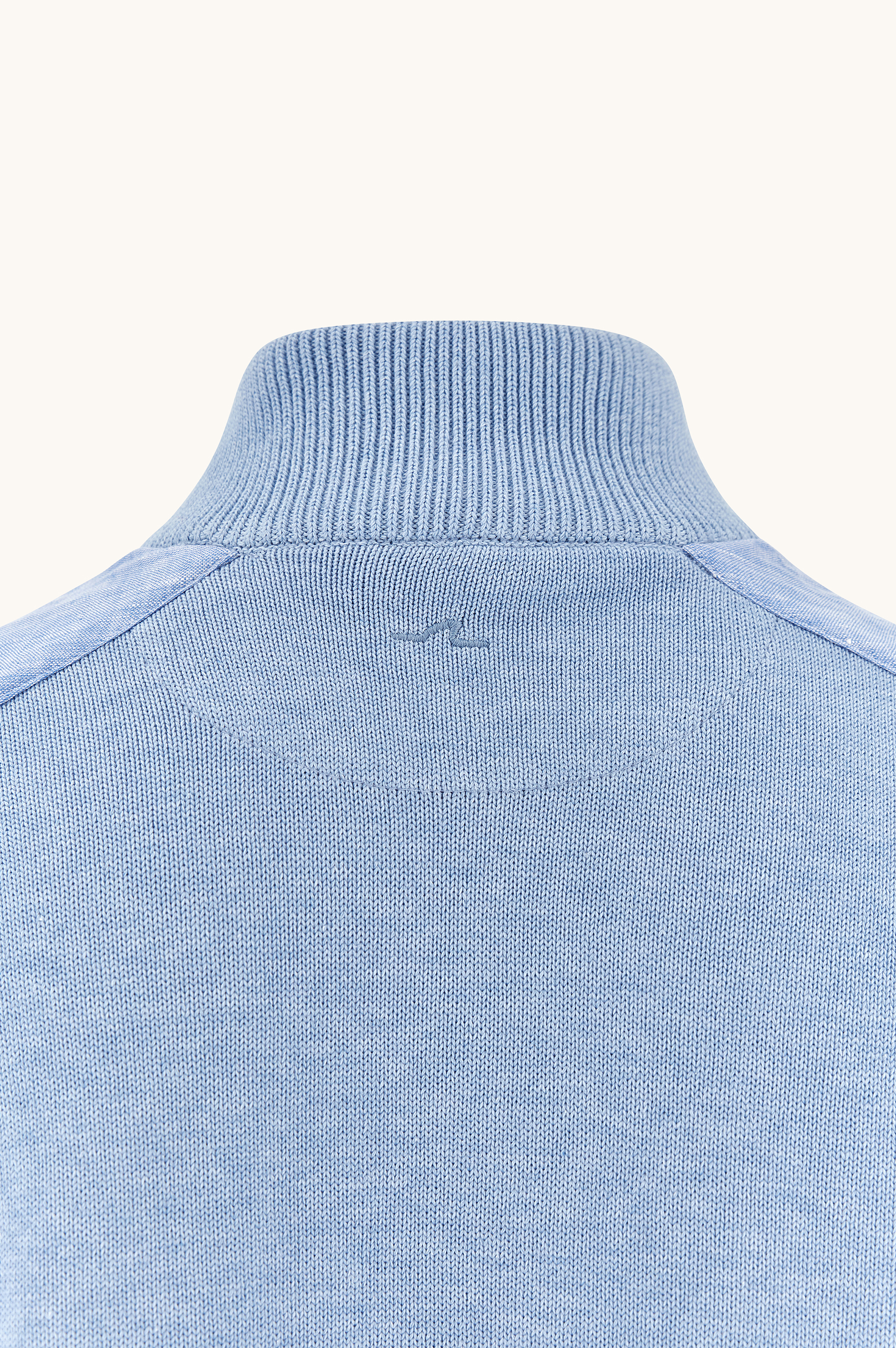 Half‑zip sweater in Fresco cotton with linen details image number 7