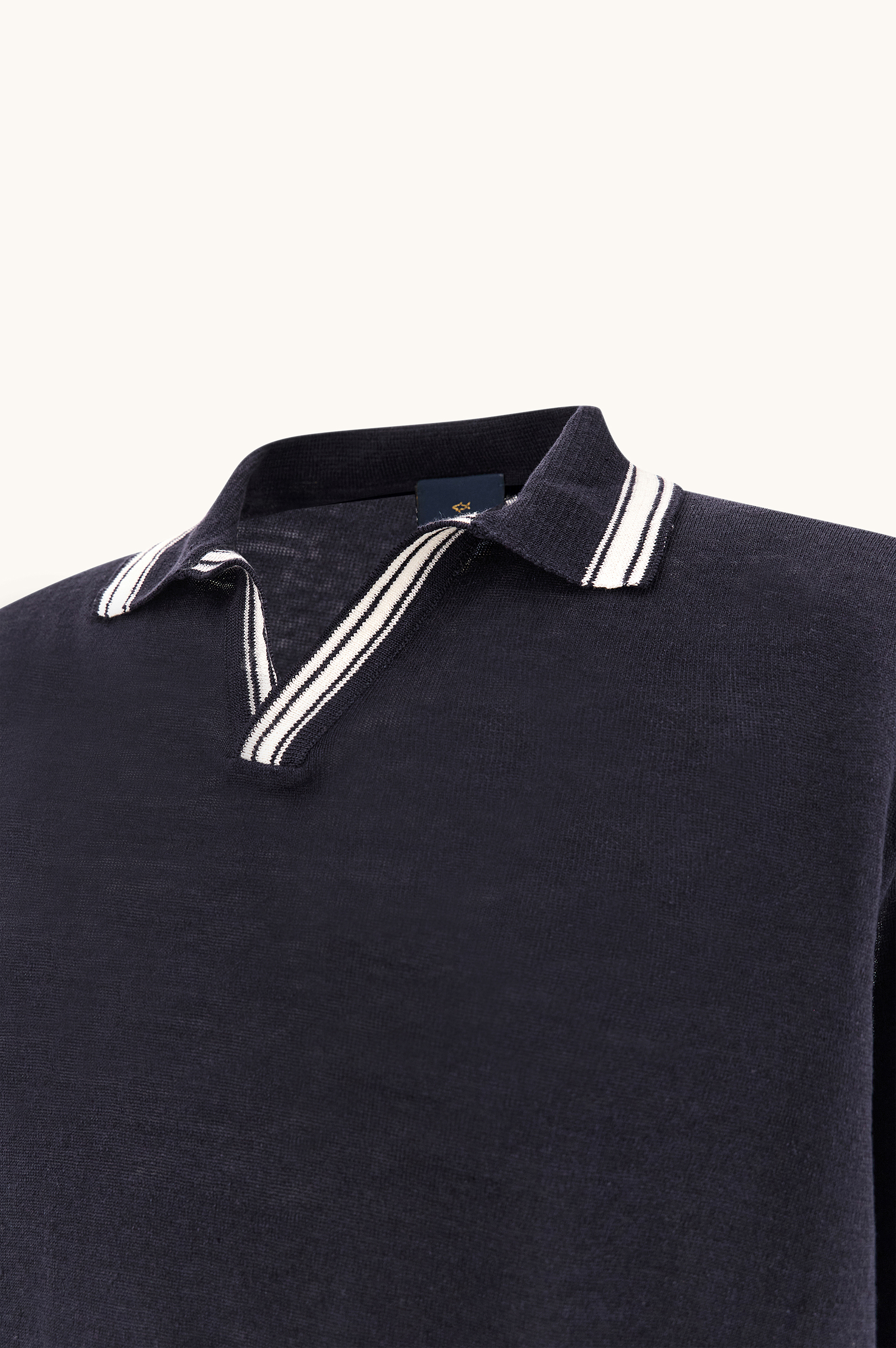 Polo de cuello abierto de lino image number 6