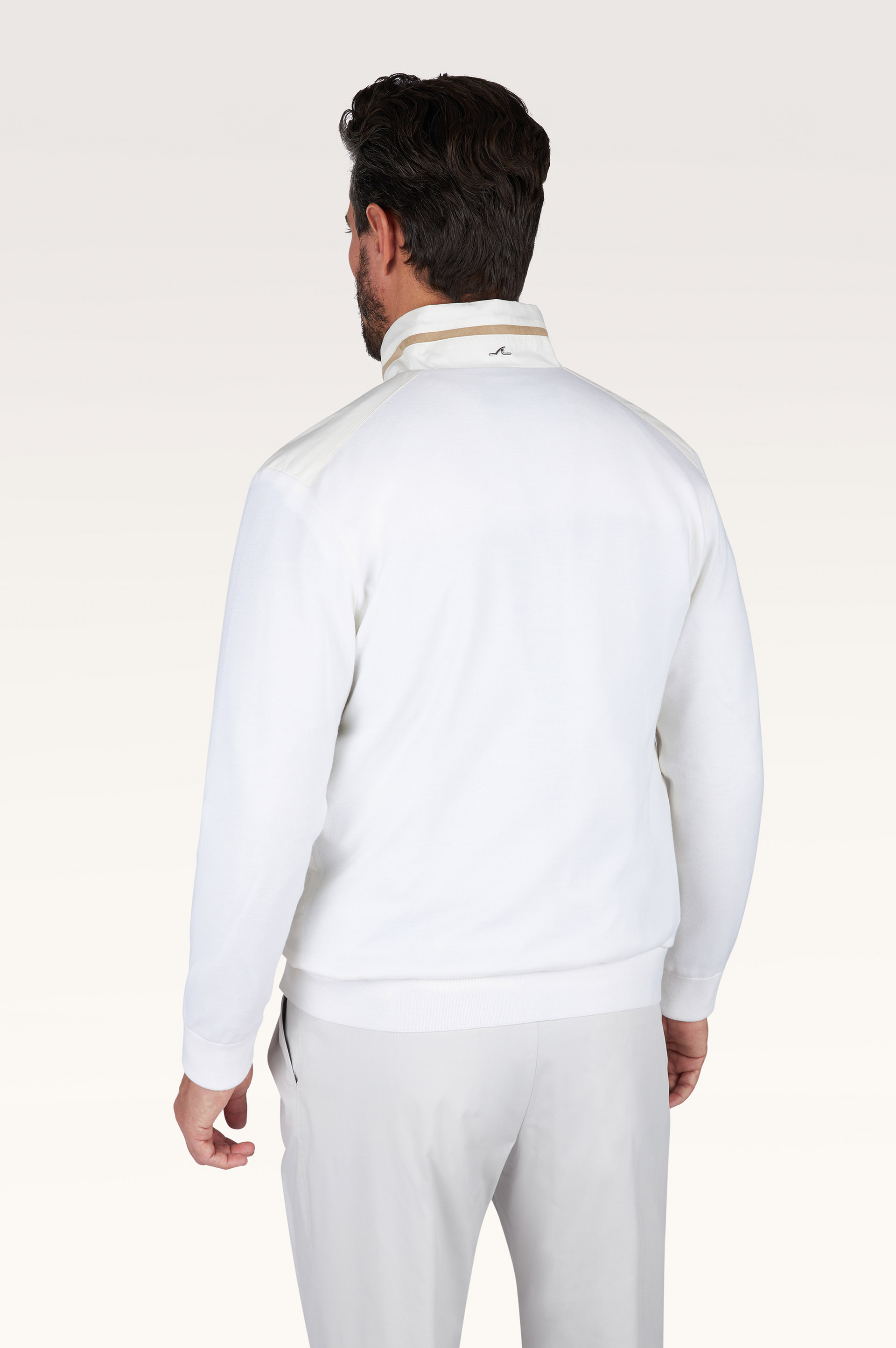 Hybrid in Summer Wool and Typhoon&reg; Platinum image number 2