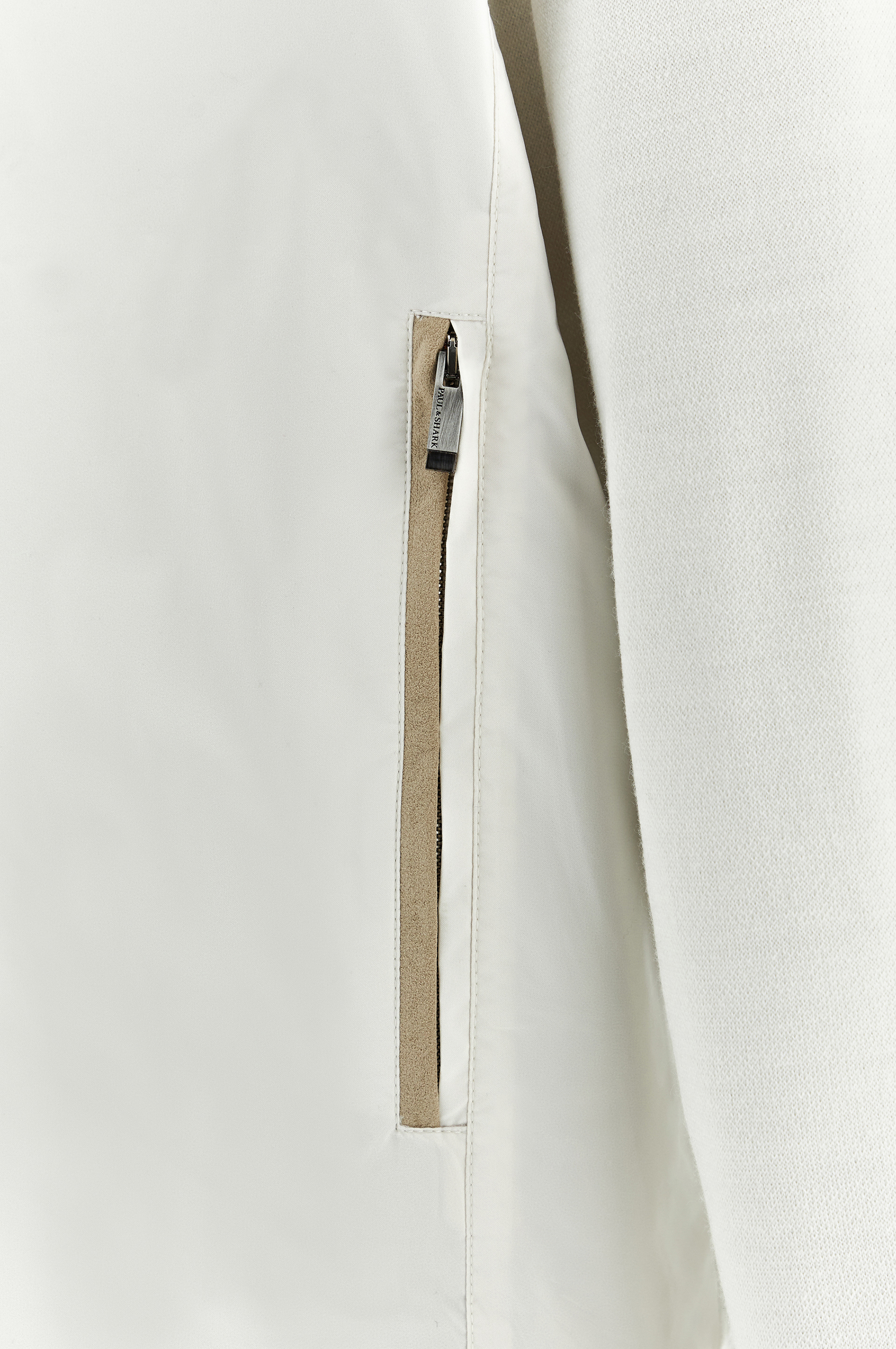 Hybrid in Summer Wool and Typhoon&reg; Platinum image number 7