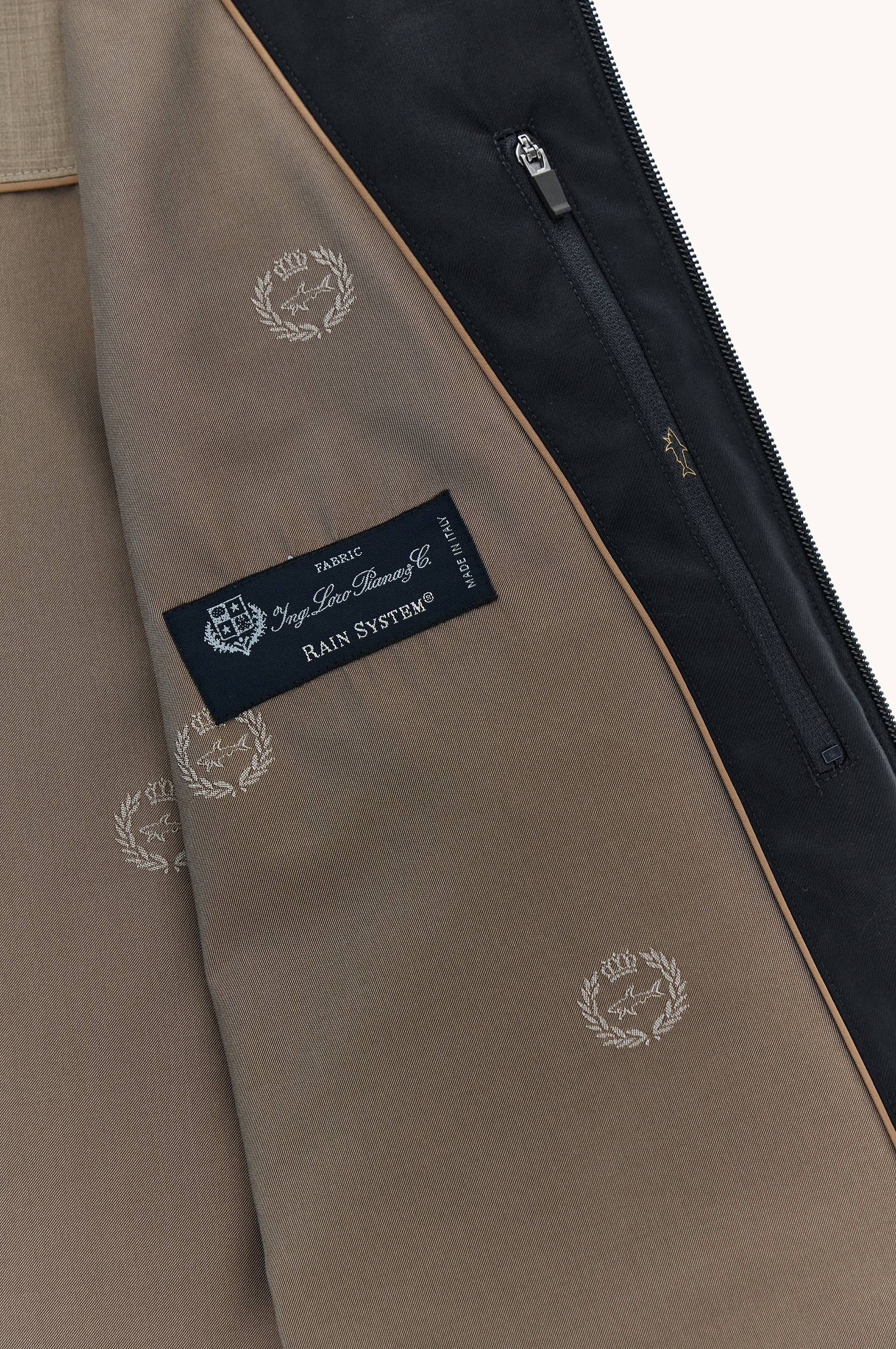 Blouson Hybrid en laine et soie image number 4