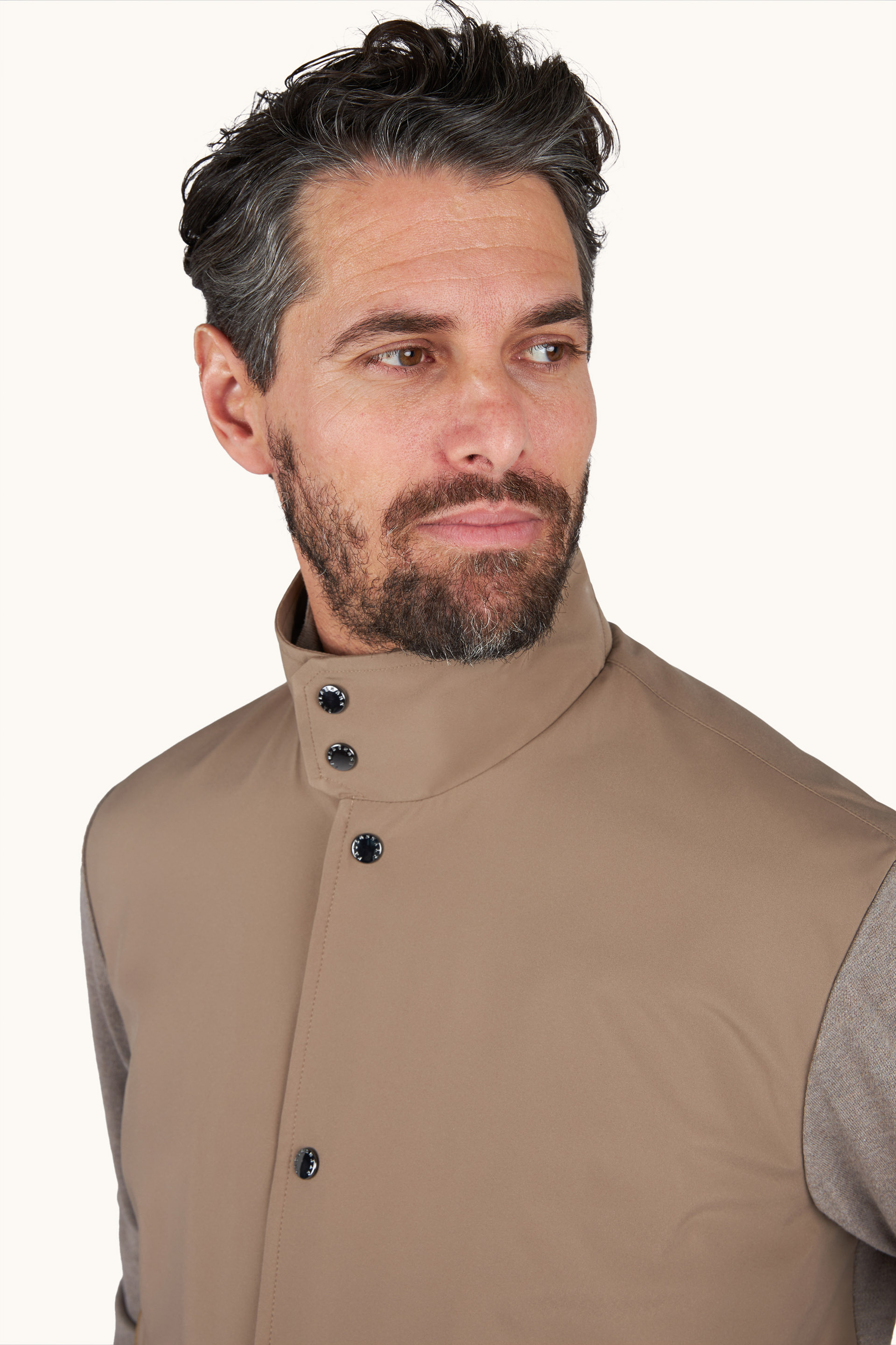 Hybrid in silk and cotton with Typhoon&reg; Platinum image number 4