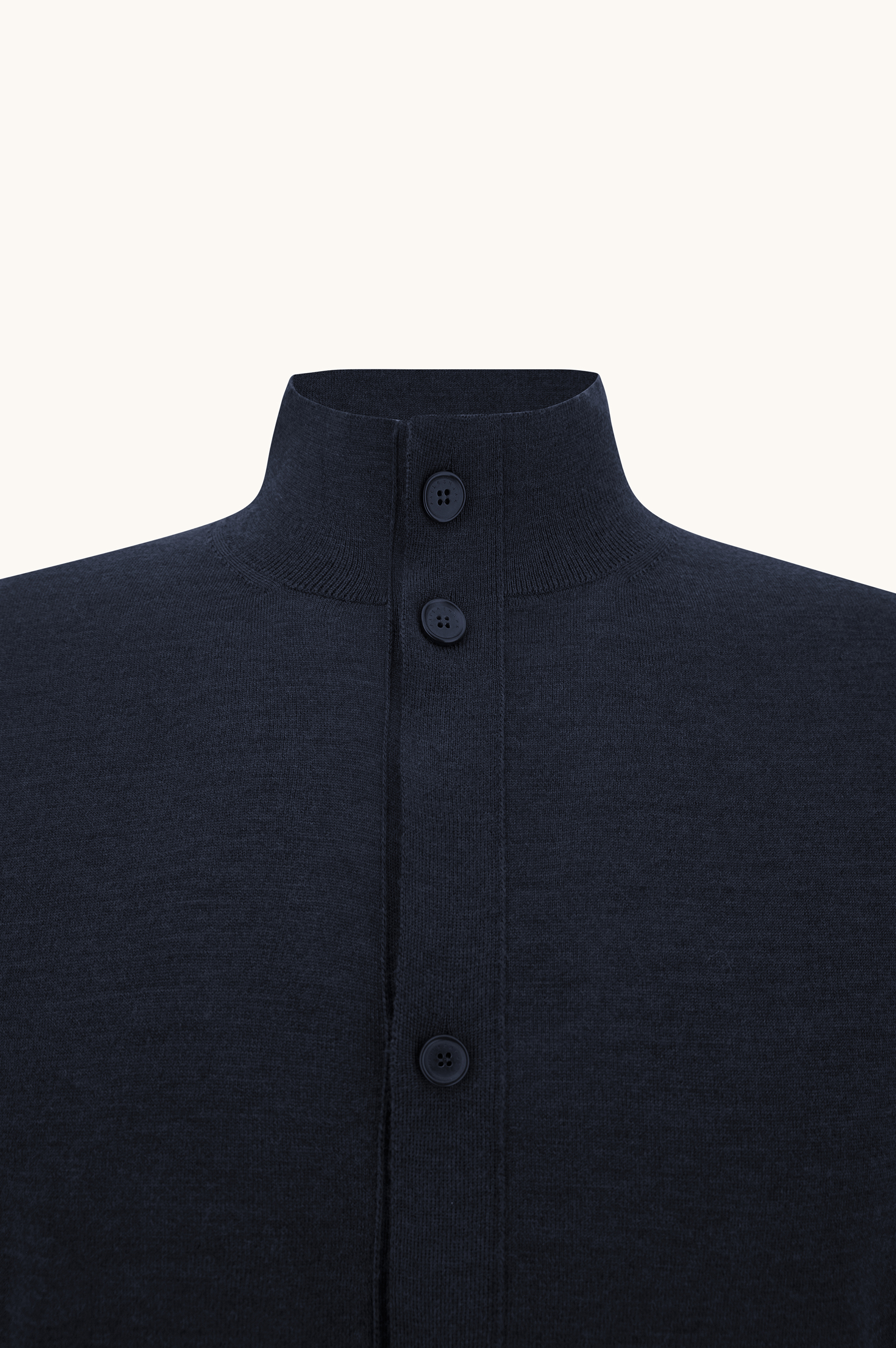 Cardigan in 140'S superfine merino wool image number 1