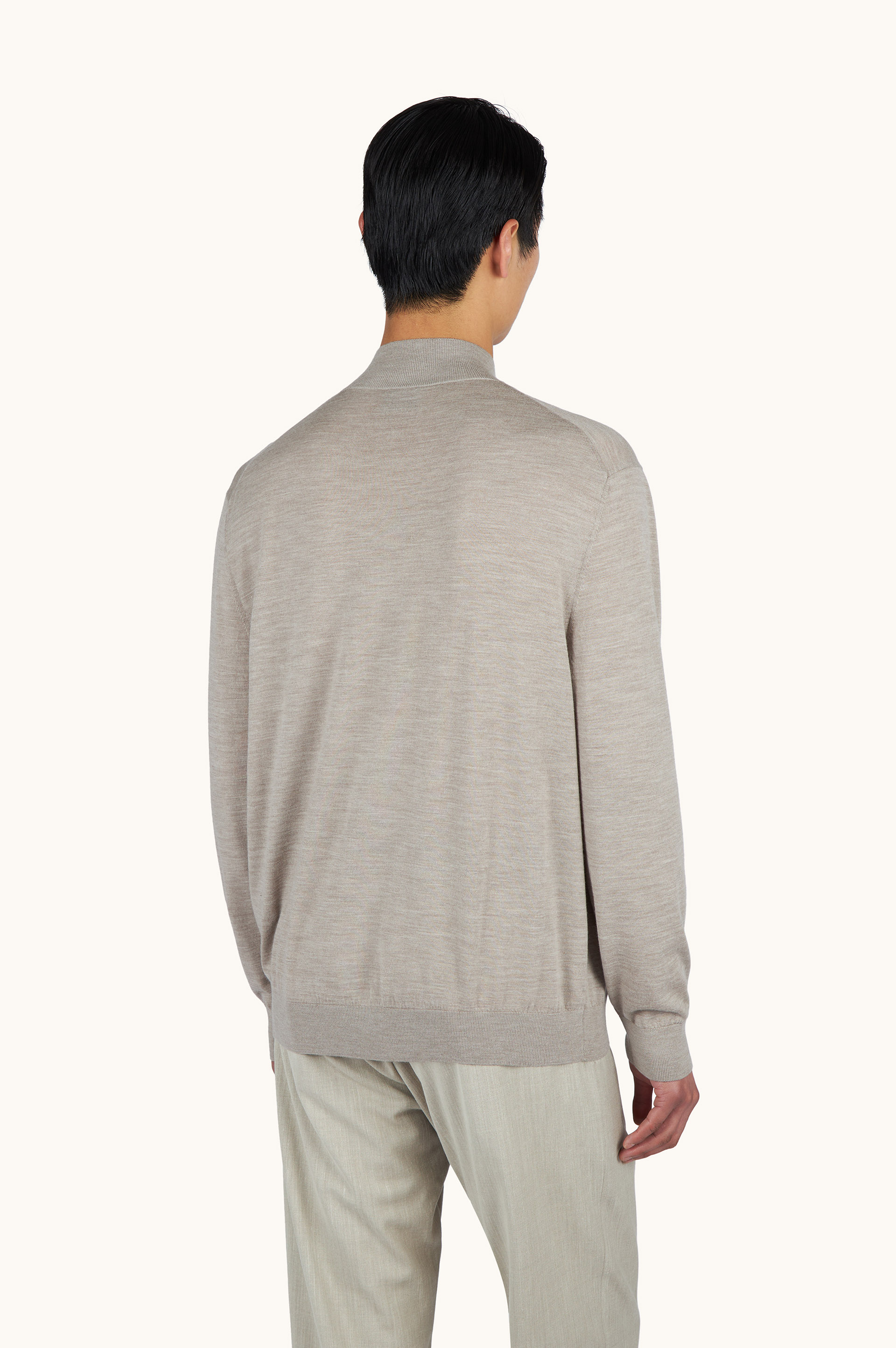 Cardigan in 140'S superfine merino wool image number 2