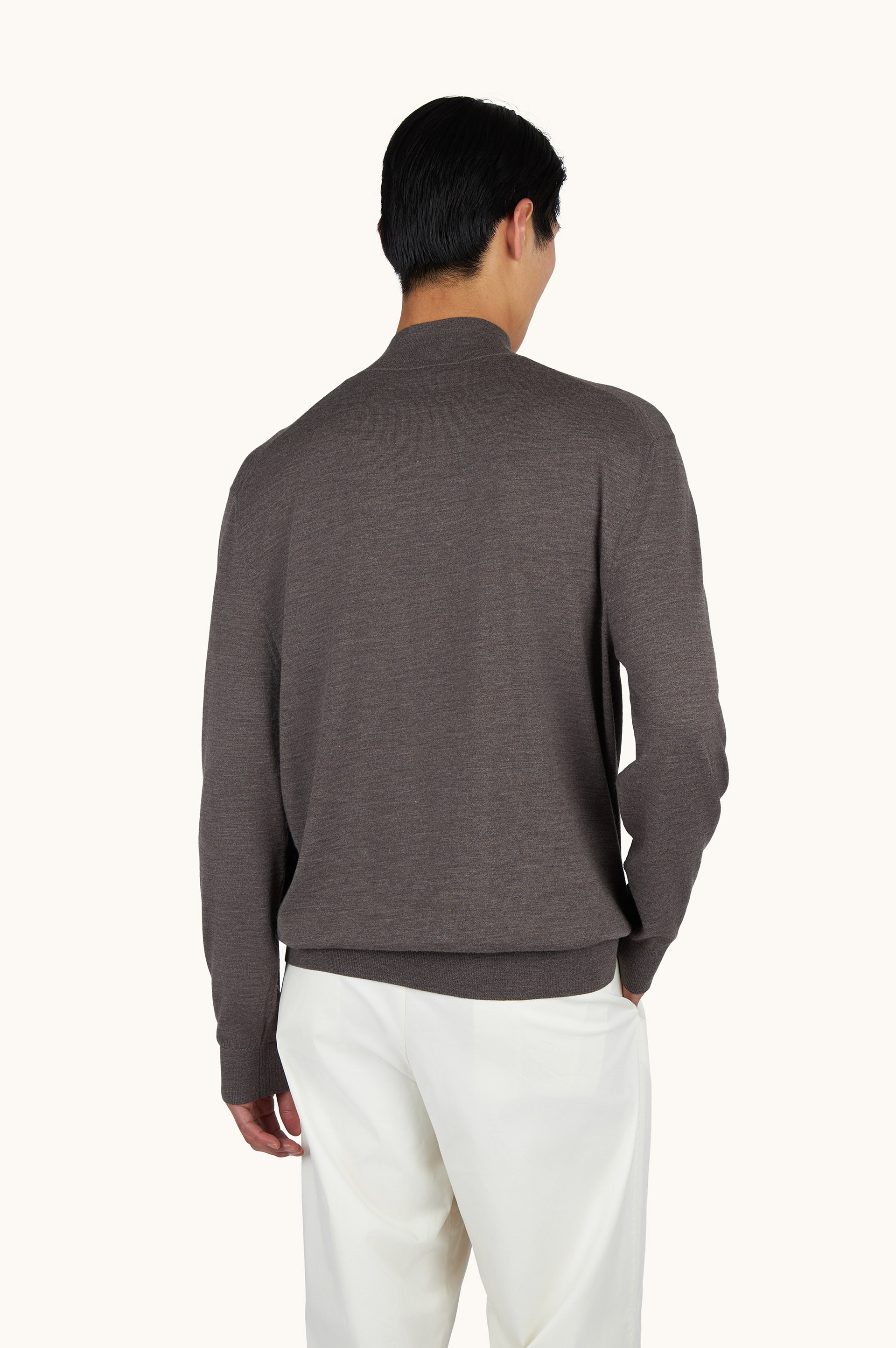 C&aacute;rdigan en lana merino superfina 140'S image number 3