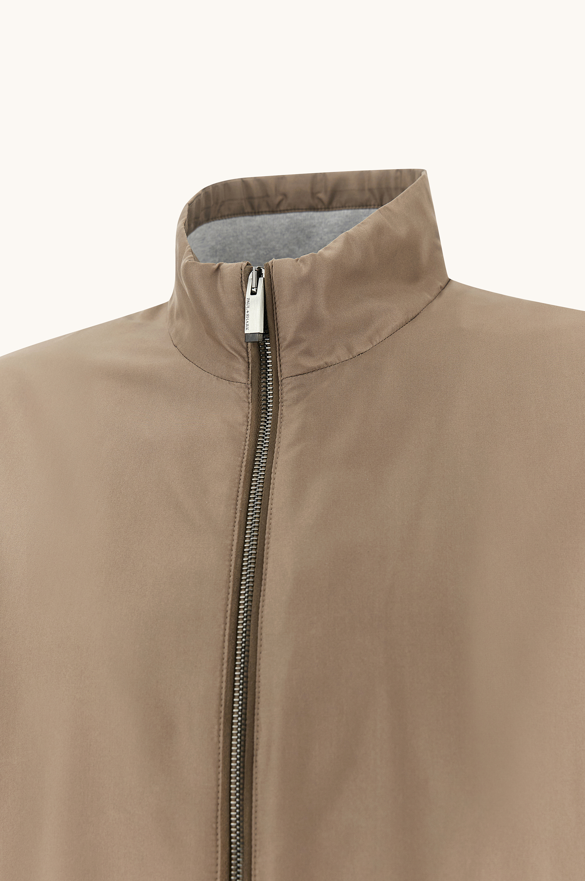 سترة بومبر Typhoon&reg; Silk مع تفاصيل من جلد الغزال Aqualeather image number 1