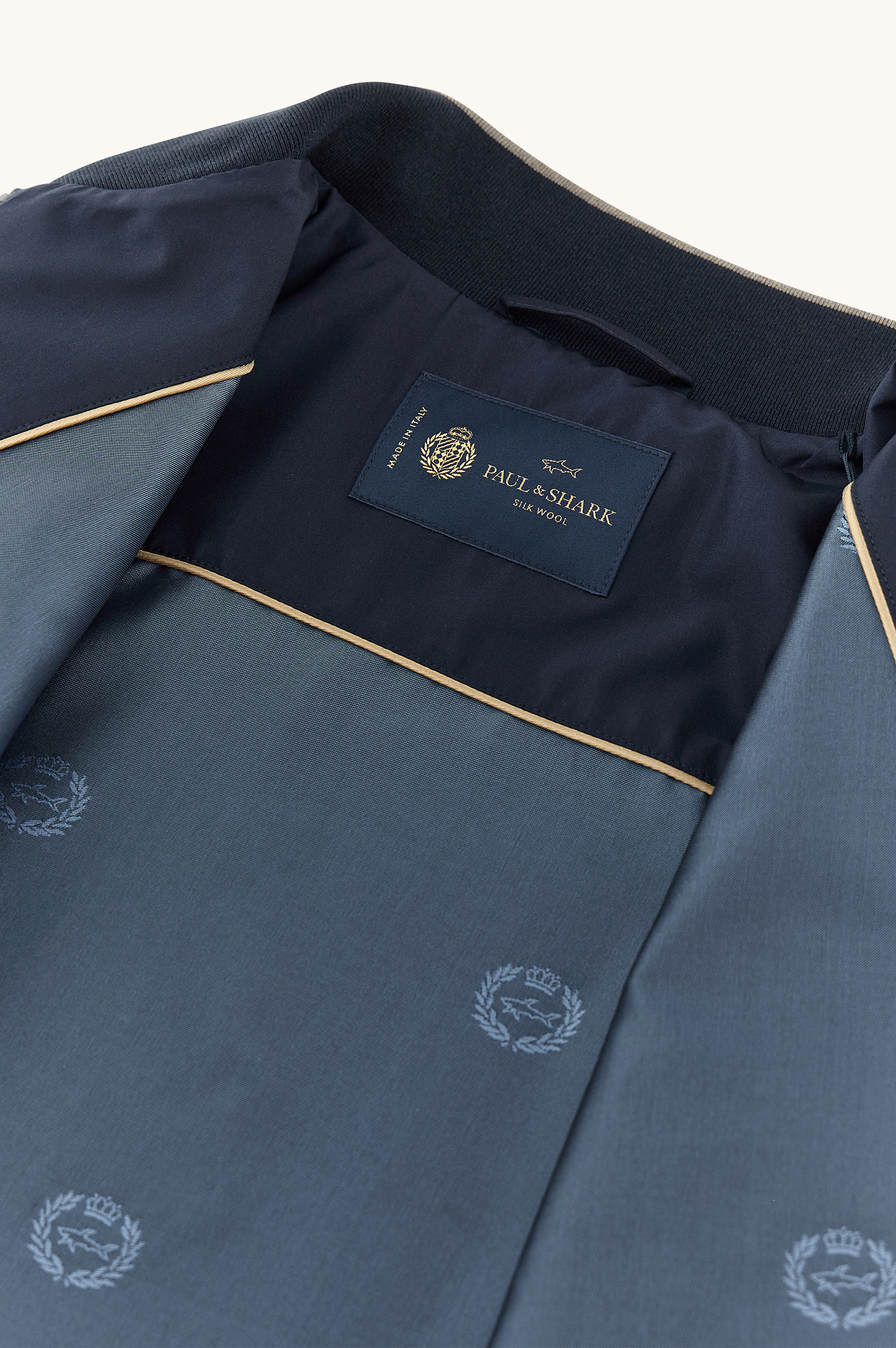 Hybrid bomber in wool and silk image number 5