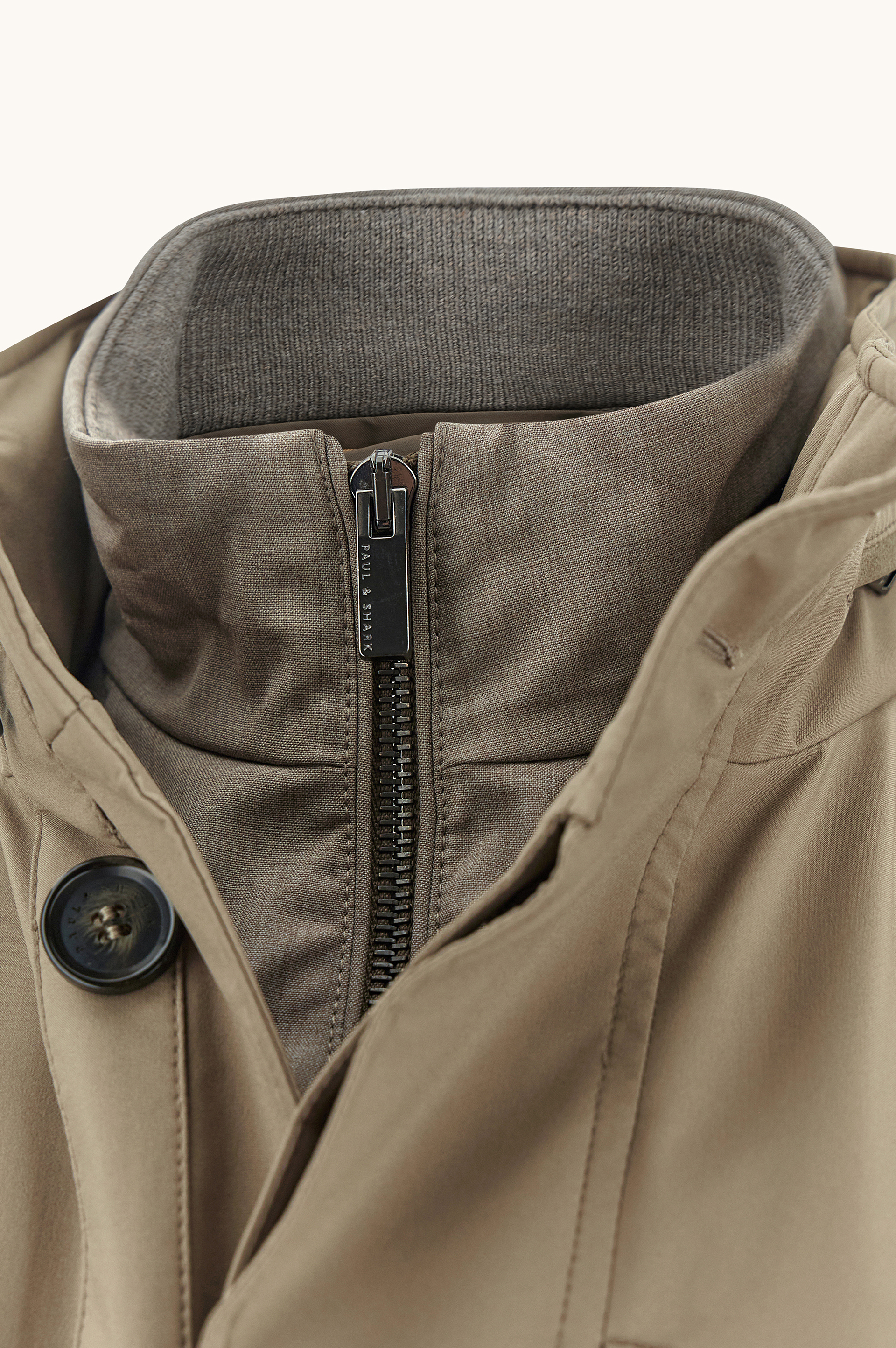 Car coat Typhoon&reg; Platinum image number 2